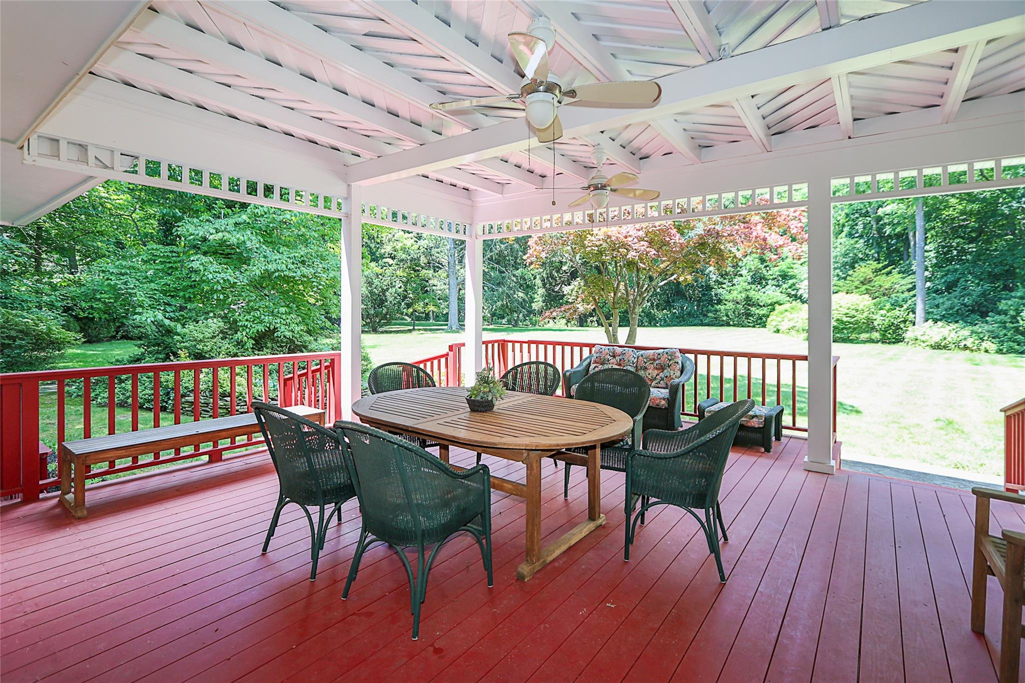 Woodbury, New York 11797, United States, 4 Bedrooms Bedrooms, ,4 BathroomsBathrooms,Residential,Coming Soon,143898