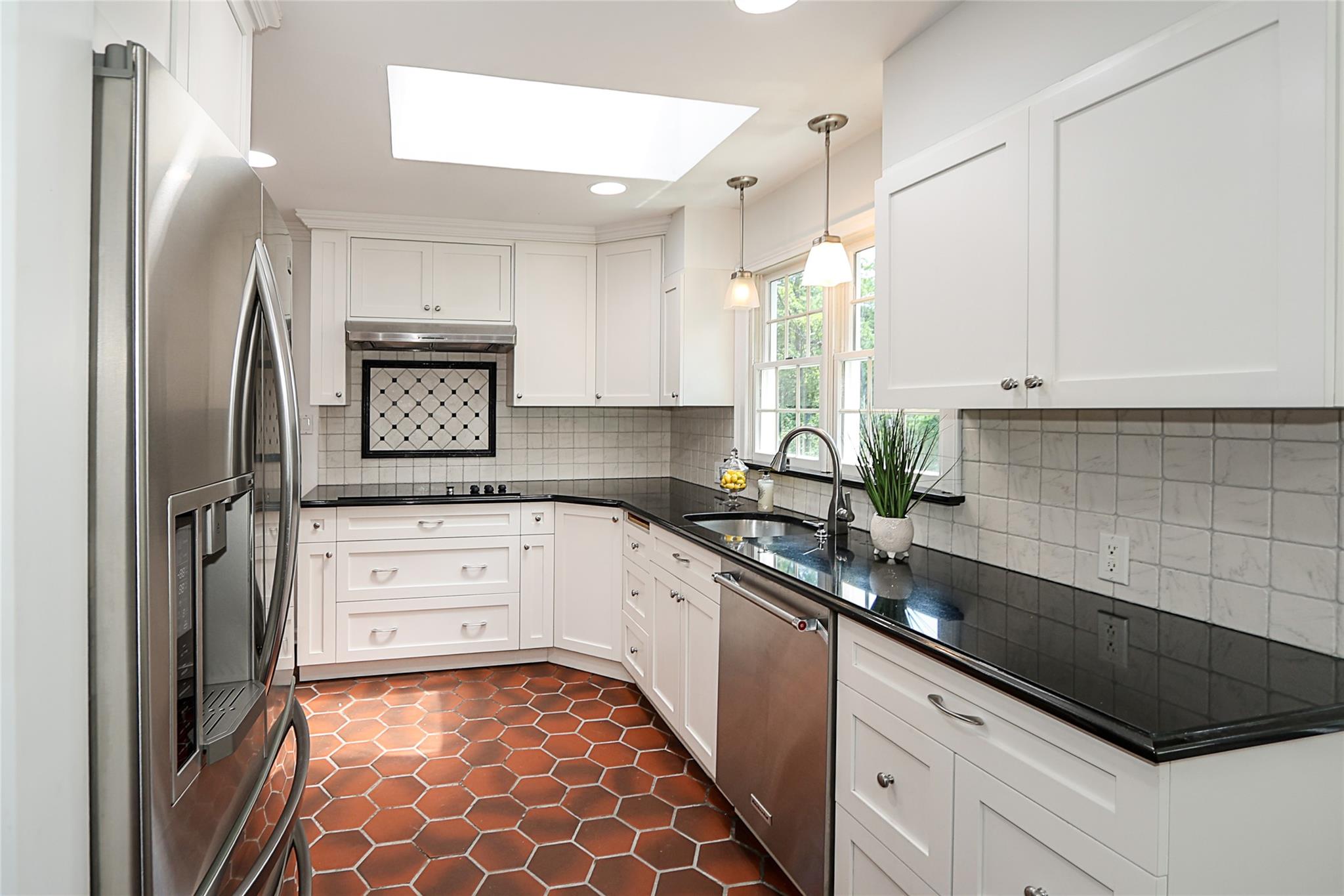 Woodbury, New York 11797, United States, 4 Bedrooms Bedrooms, ,4 BathroomsBathrooms,Residential,Coming Soon,143898