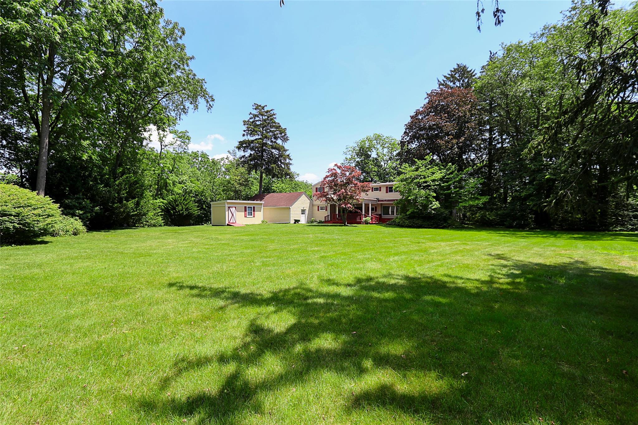 Woodbury, New York 11797, United States, 4 Bedrooms Bedrooms, ,4 BathroomsBathrooms,Residential,Coming Soon,143898