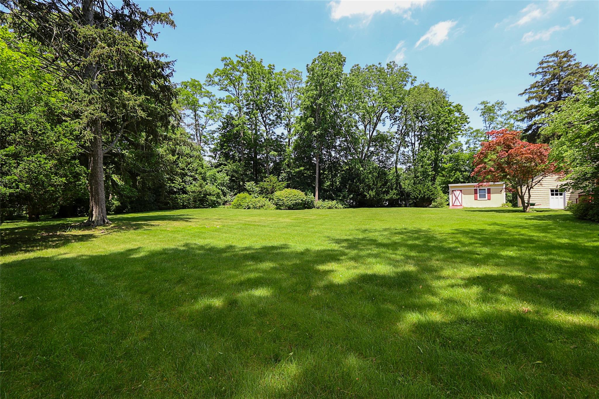 Woodbury, New York 11797, United States, 4 Bedrooms Bedrooms, ,4 BathroomsBathrooms,Residential,Coming Soon,143898