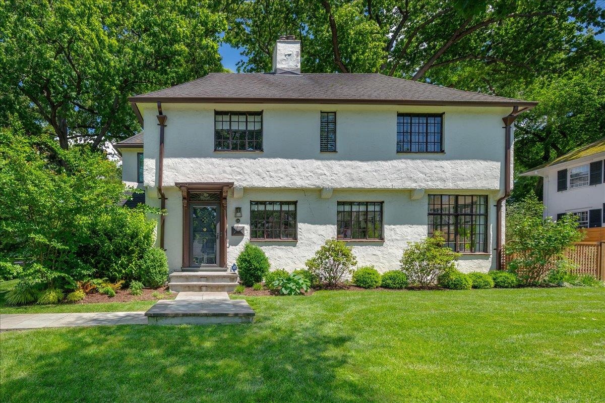 106 Monterey Avenue, Pelham, New York image 1