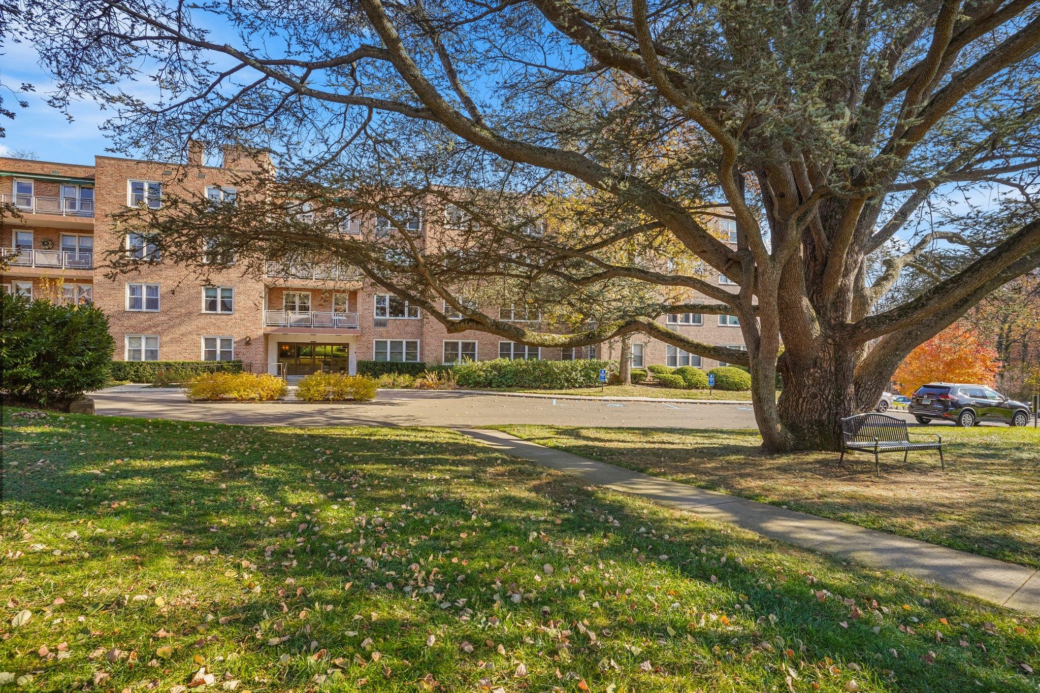 2 Putnam Hill Road #4D, Greenwich, Connecticut image 9