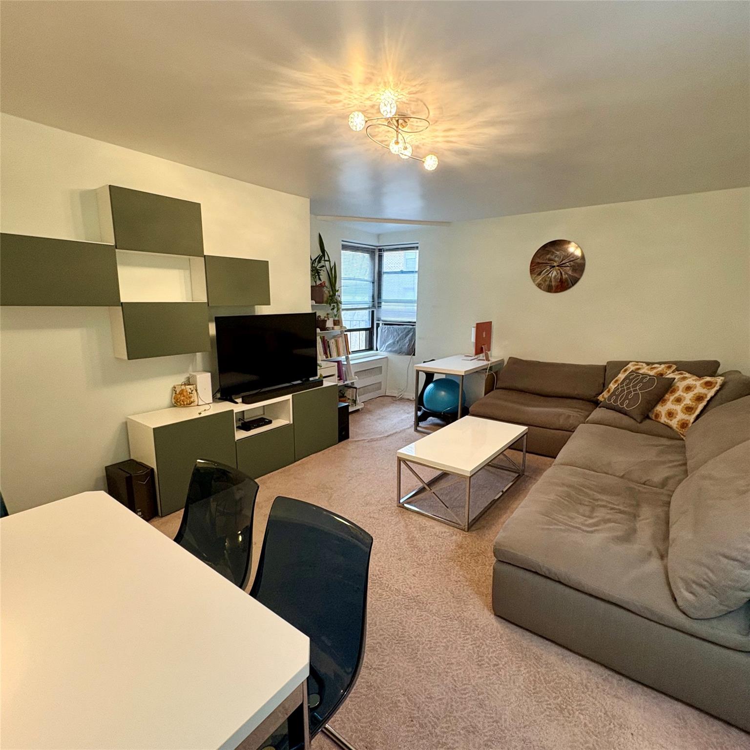 83-25 98 Street #3T, Woodhaven, New York image 6