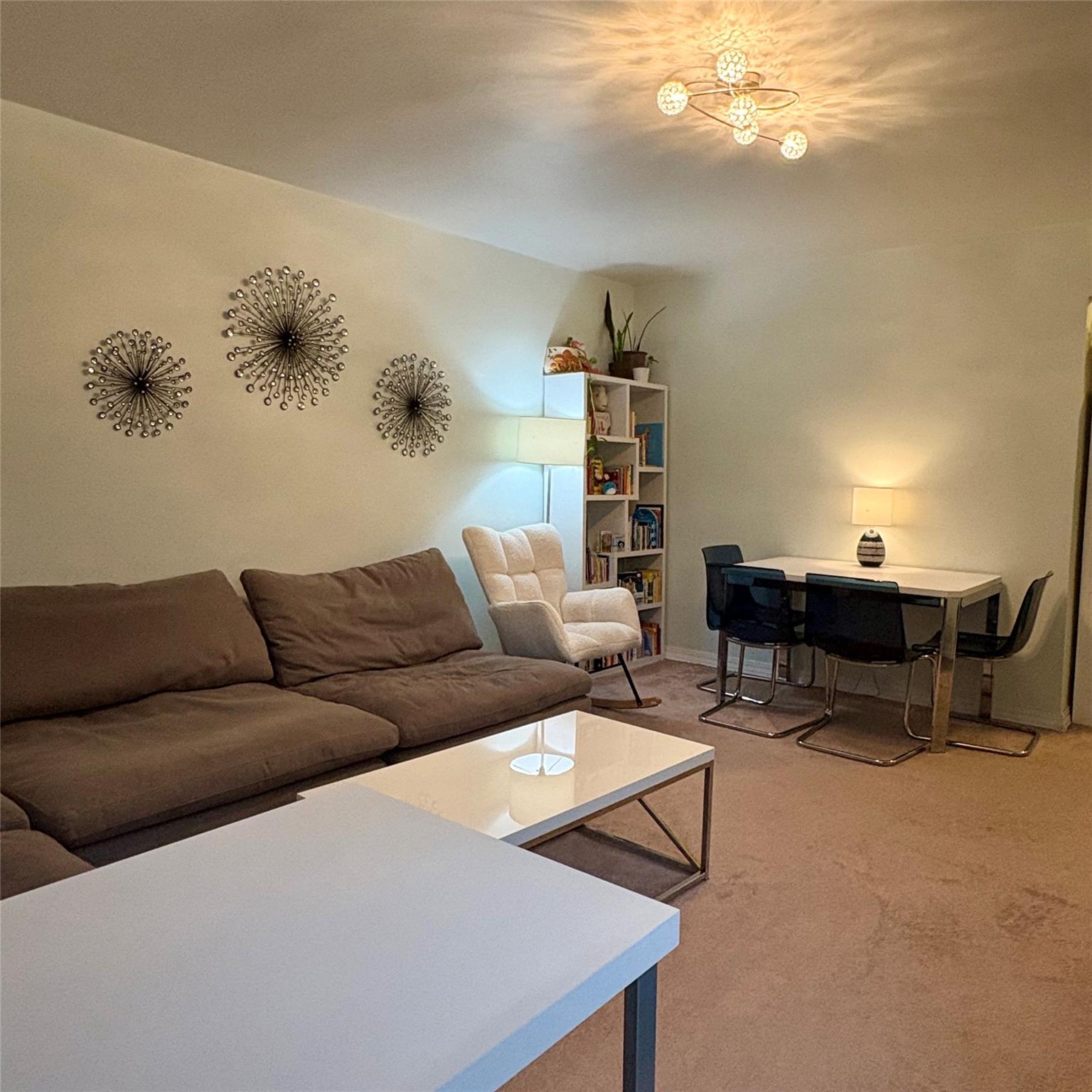 83-25 98 Street #3T, Woodhaven, New York image 3