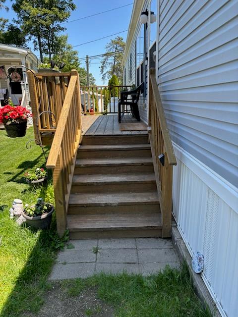 525-C22 Riverleigh Avenue #C22, Riverhead, New York image 2