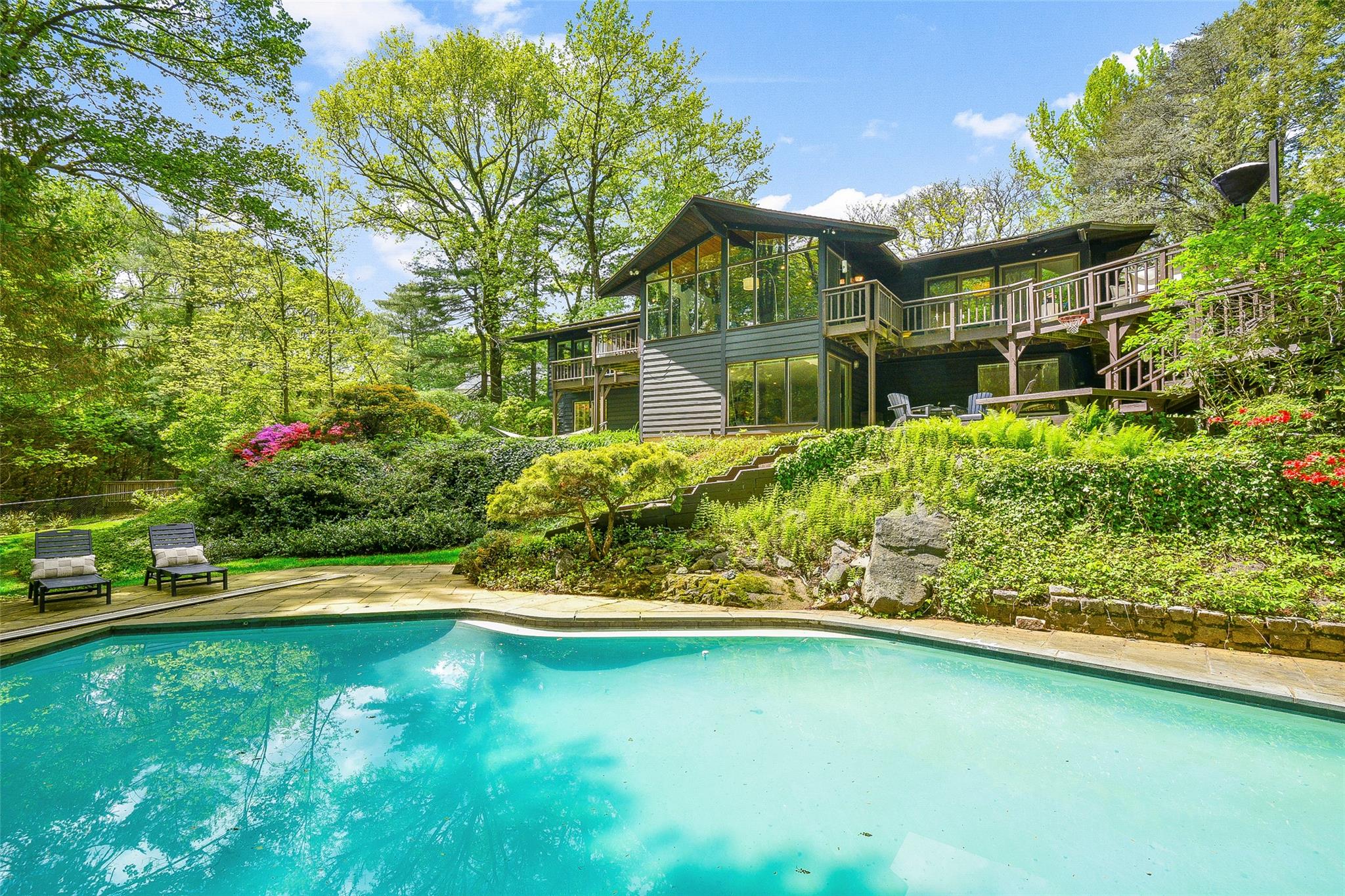 9 Hidden Green Lane, Larchmont, New York image 29