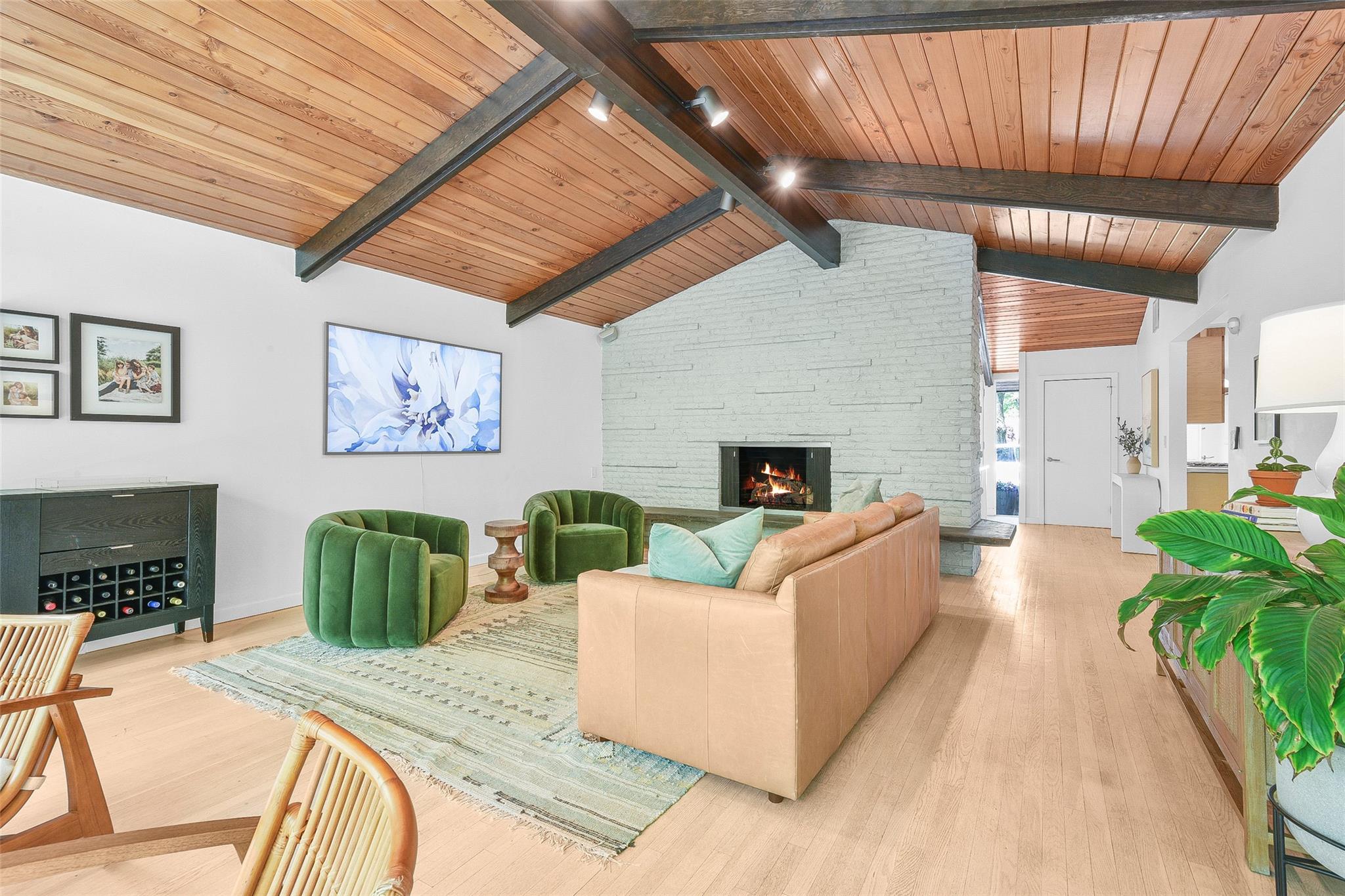 9 Hidden Green Lane, Larchmont, New York image 8