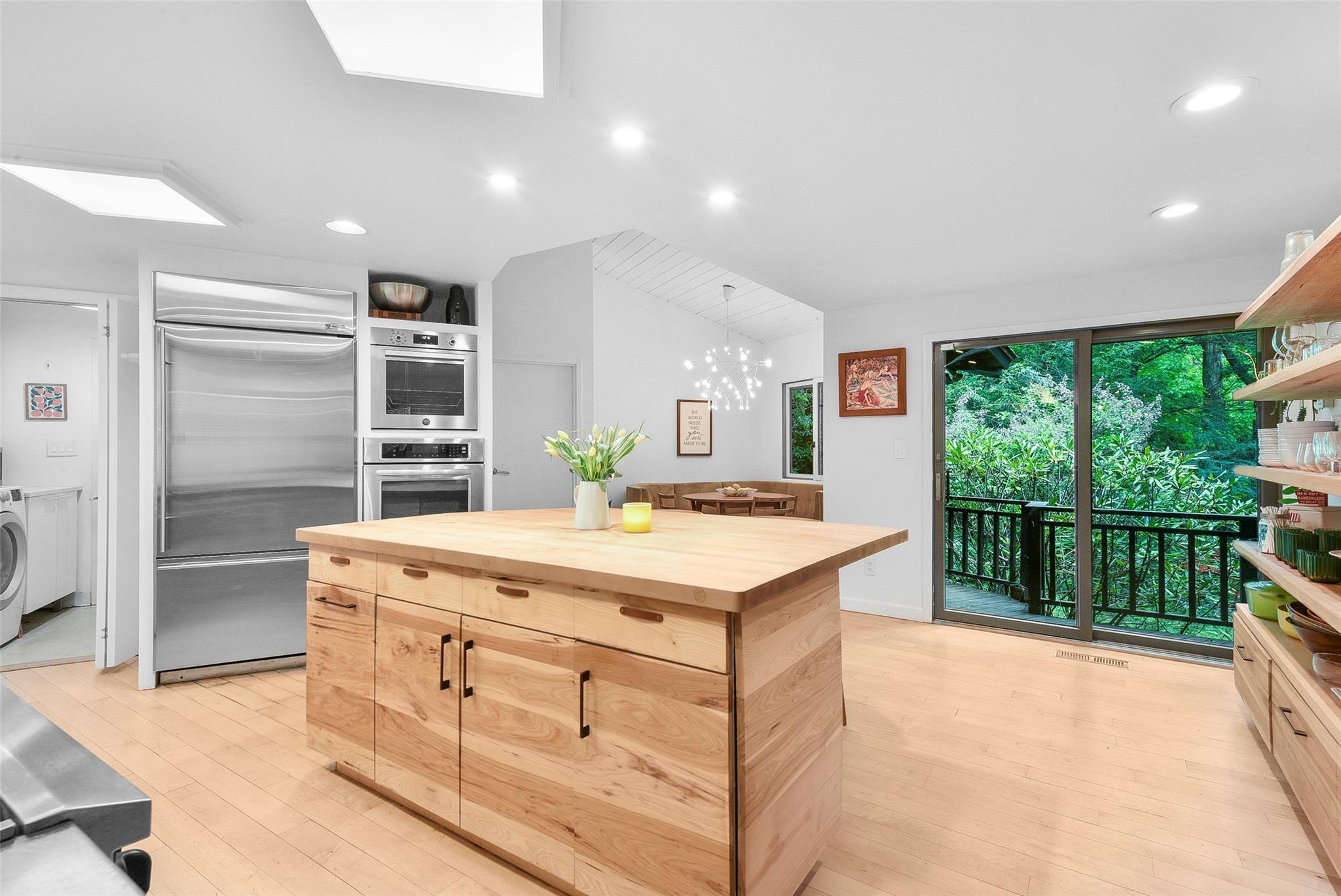 9 Hidden Green Lane, Larchmont, New York image 11