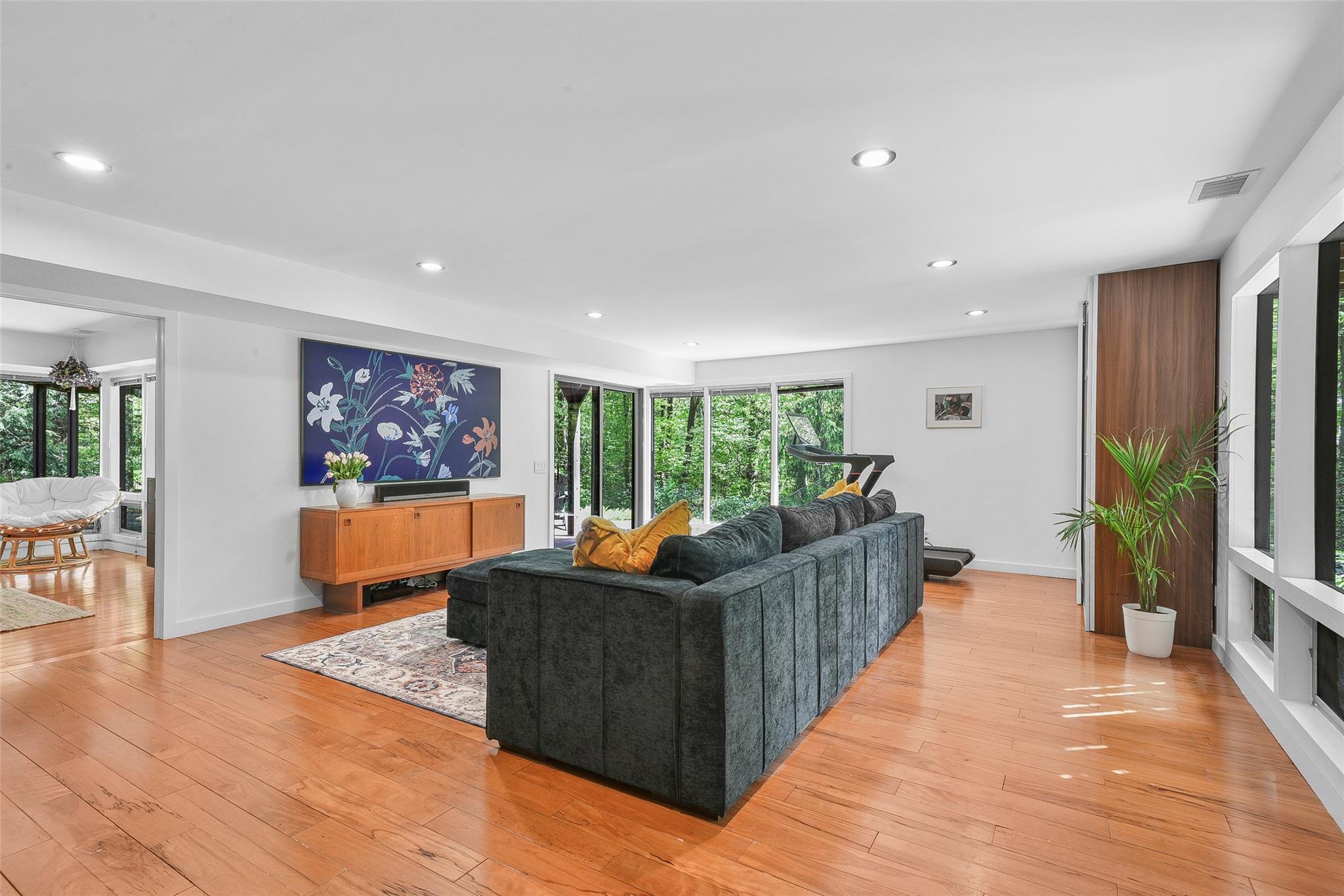 9 Hidden Green Lane, Larchmont, New York image 25