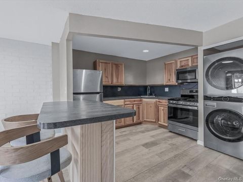 15005 95th Street 2 Ozone Park NY 11417