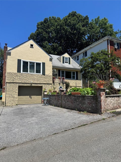 Multifamily For Sale - 57 Woodruff Avenue<br/> Bronxville, NY 10708