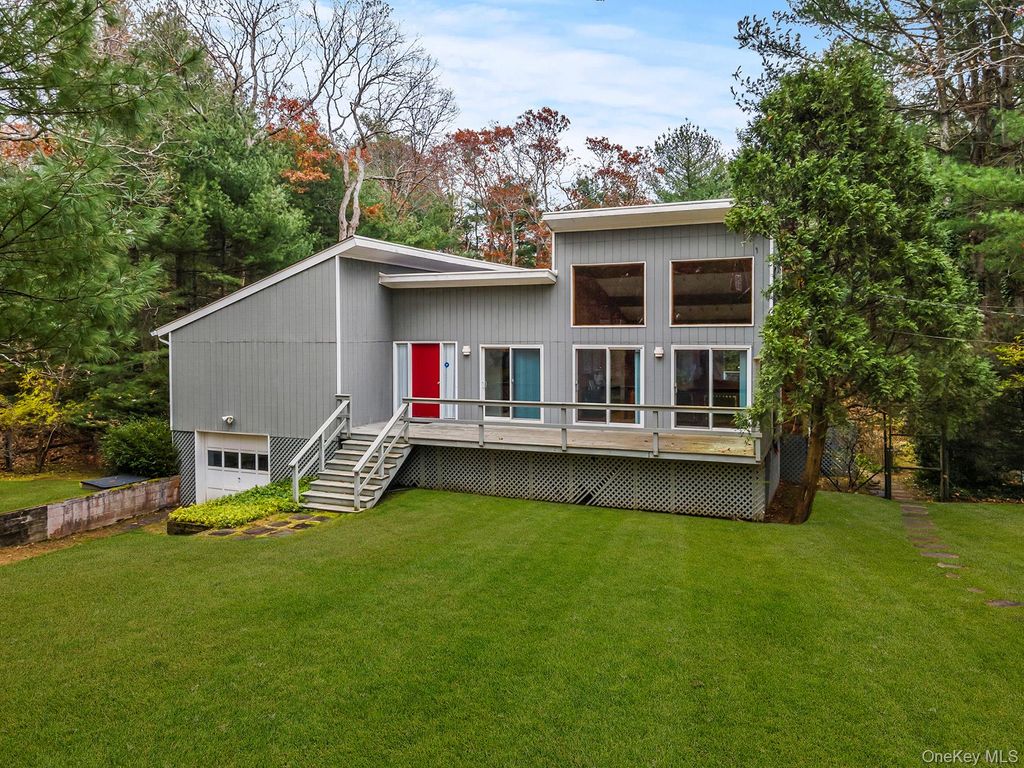 Photo of 41 Woodpink Drive, East Hampton, NY 11937 (MLS # 956871)