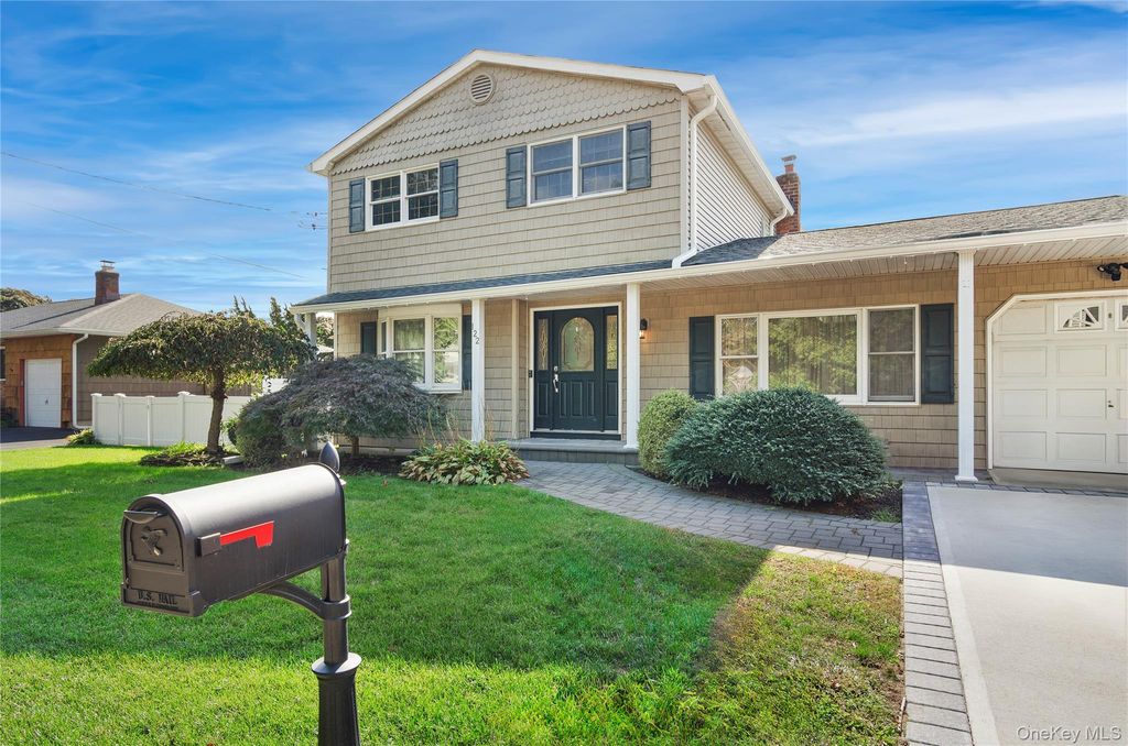 Photo of 122 Dougherty Avenue, Holbrook, NY 11741 (MLS # 922568)