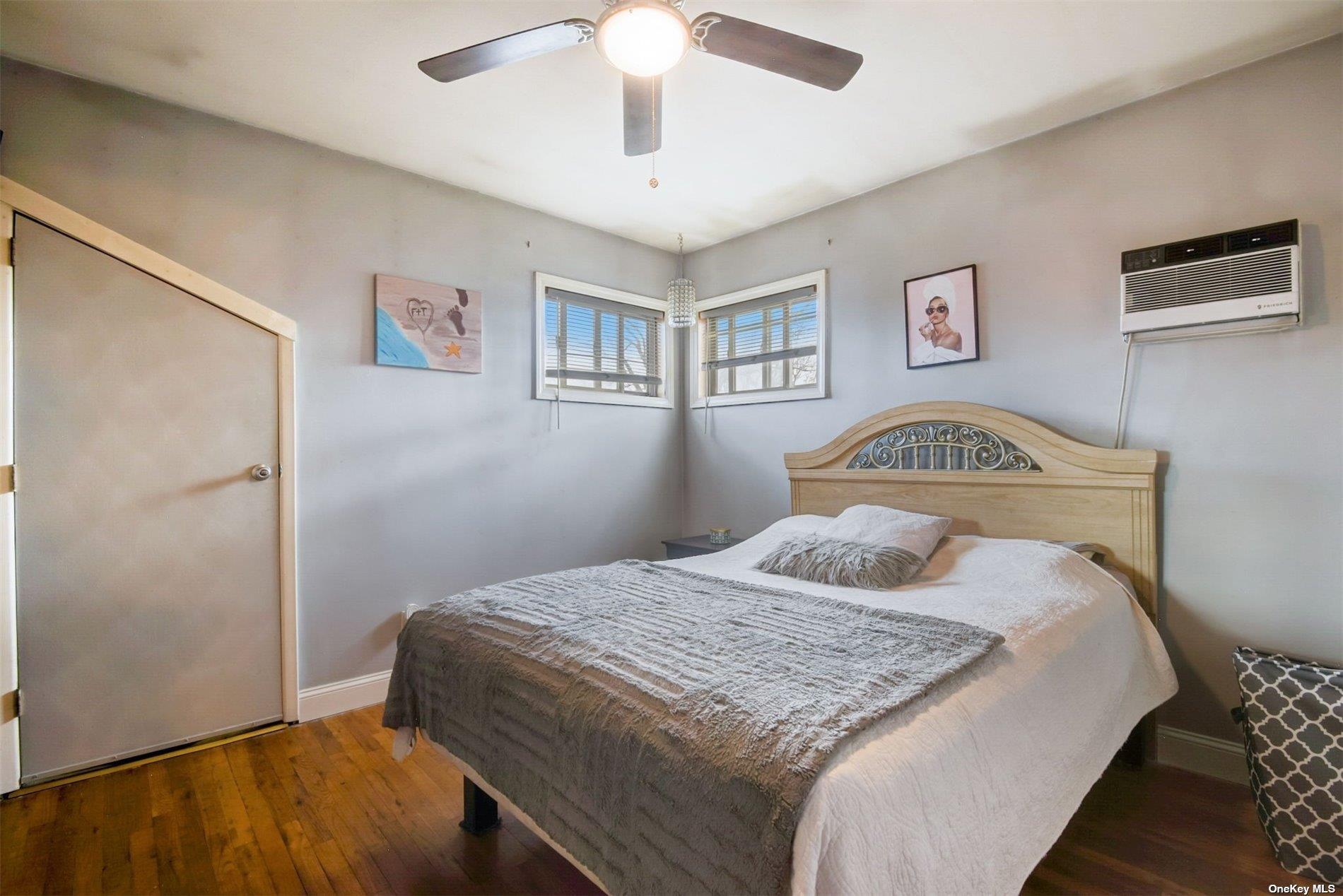 10 Florence Court, Patchogue, New York image 8