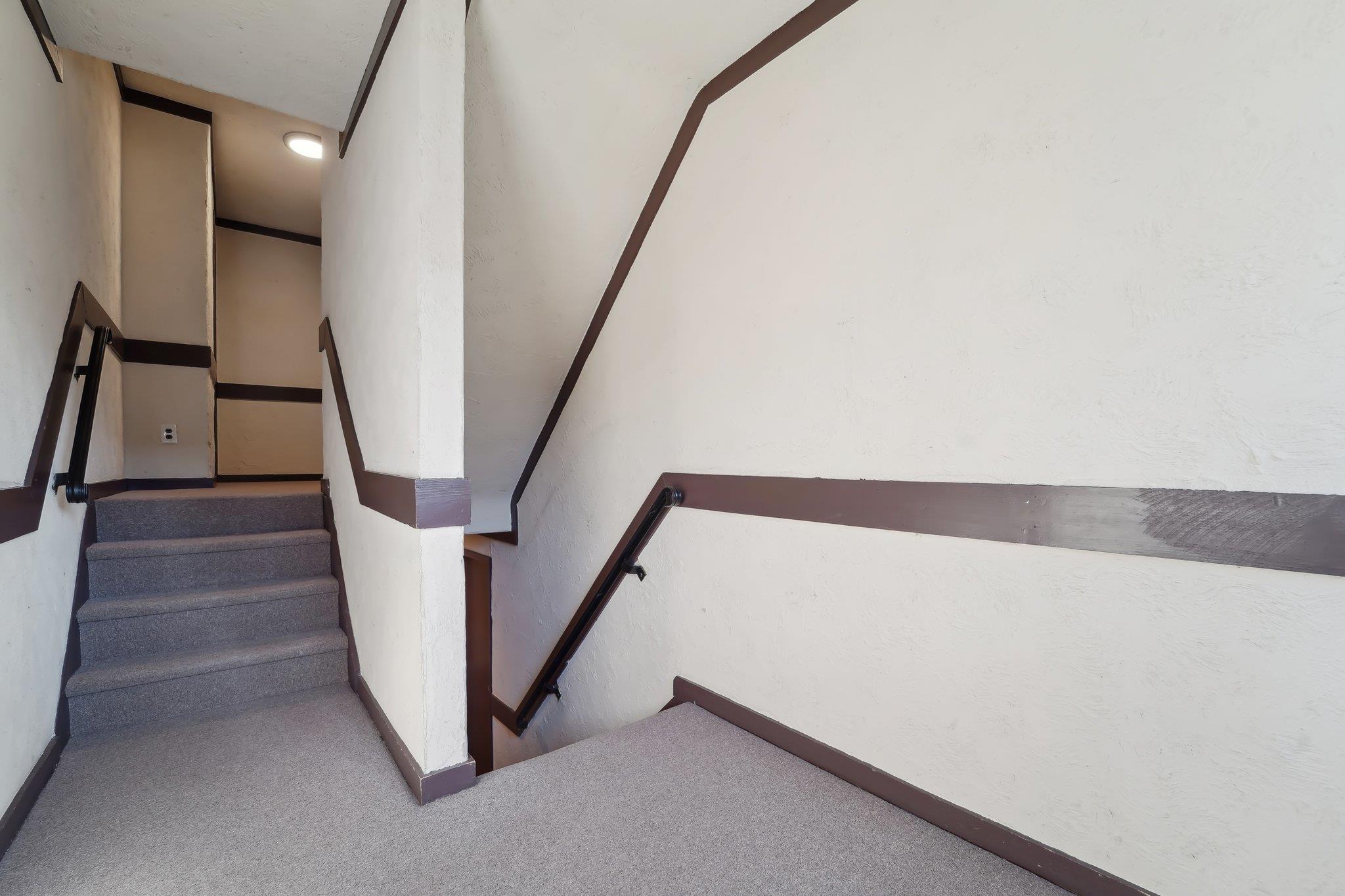 38 Milford Ln Ln #B, Suffern, Florida image 24