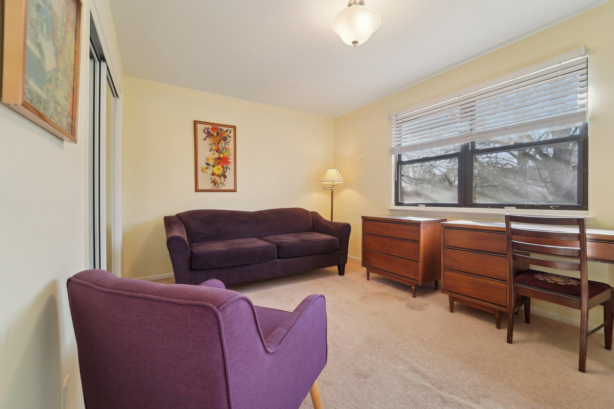 38 Milford Ln Ln #B, Suffern, Florida image 16