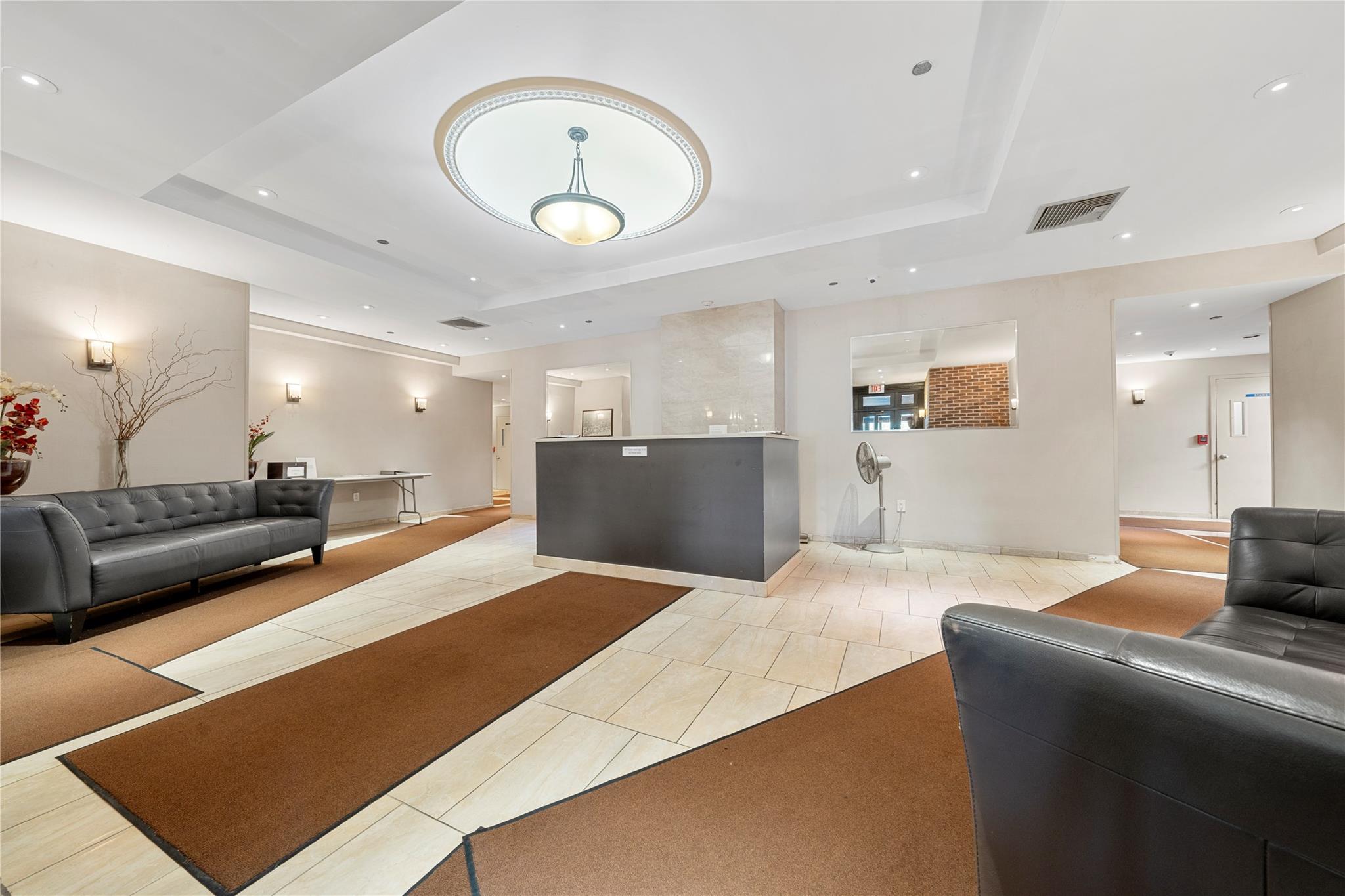 23 Water Grant Street 4J