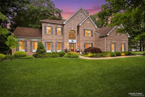 Photo of 147 Creekside Road, Hopewell Junction, NY 12533 (MLS # 1025489)