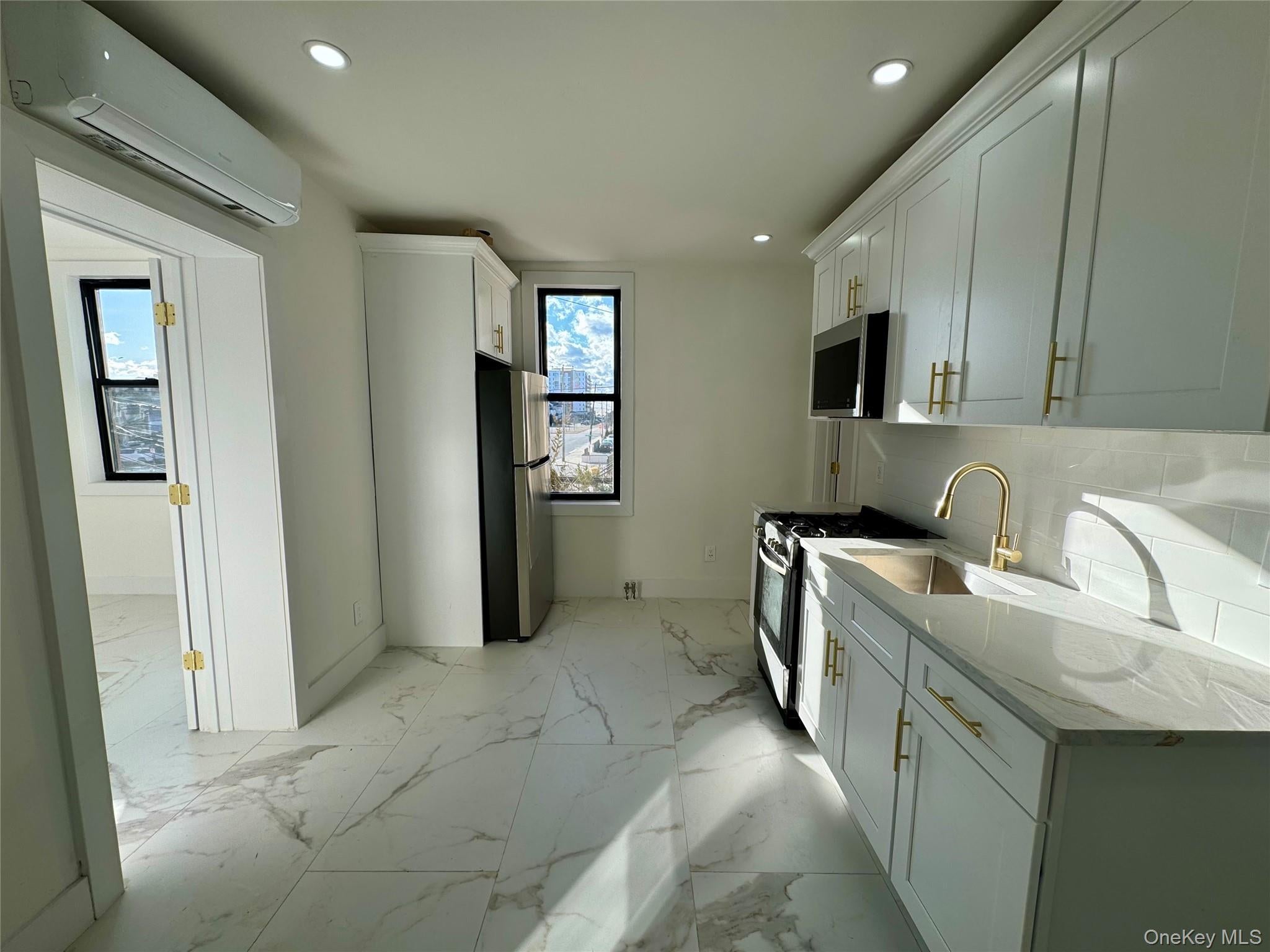 315 Riverside Boulevard 1