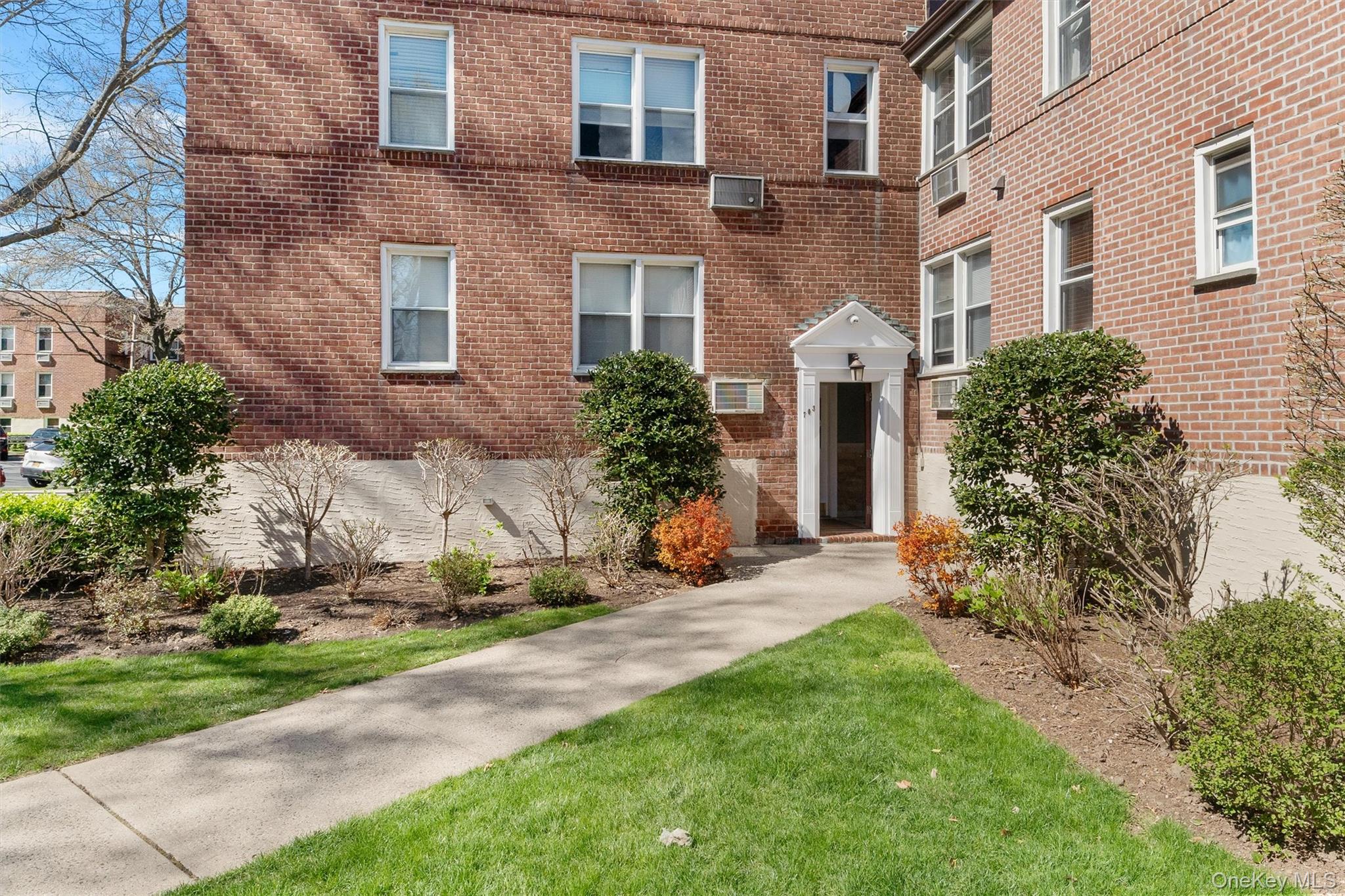 703 Palmer Court 2-A