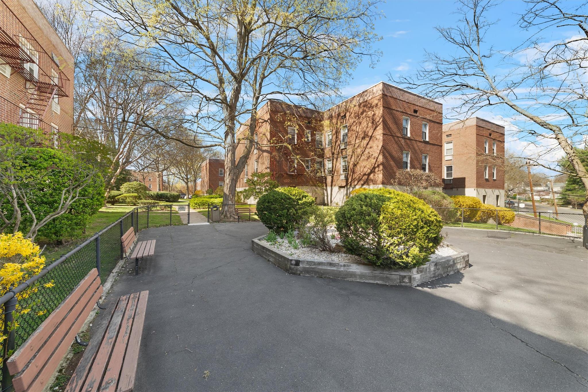 703 Palmer Court #2-A, Mamaroneck, New York image 5
