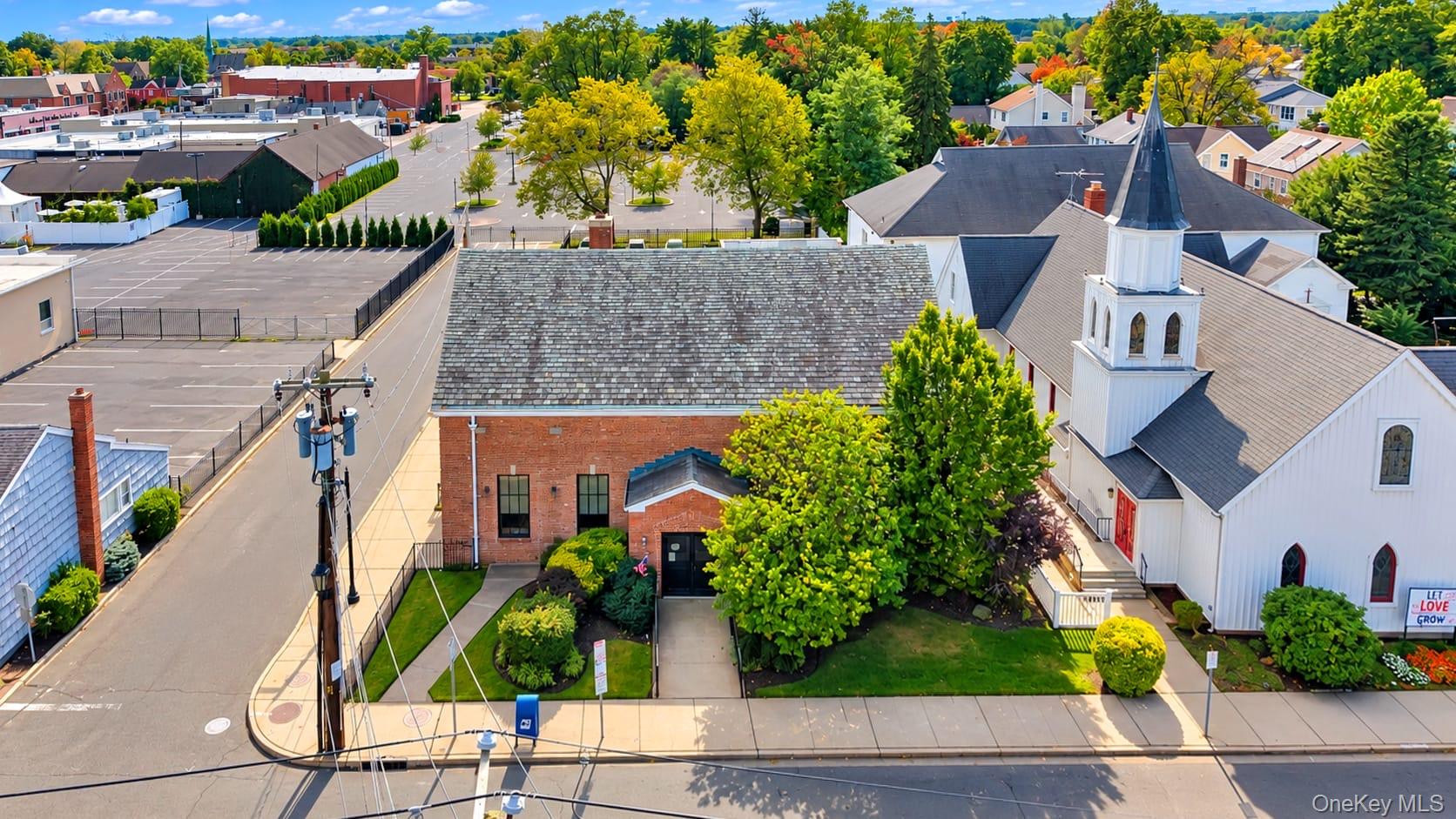 312 Conklin Street