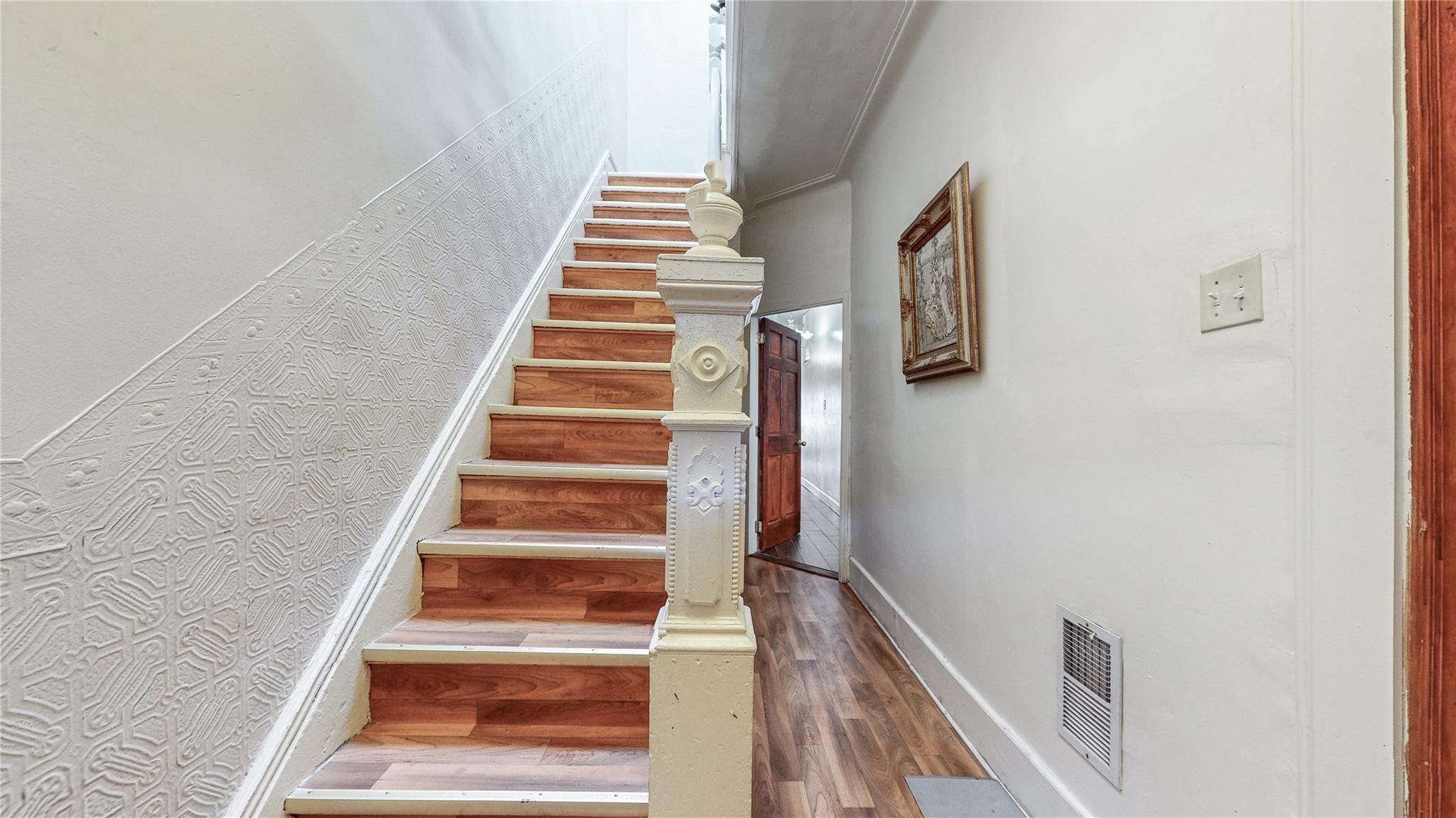 479 Irving Avenue, Brooklyn, New York image 3