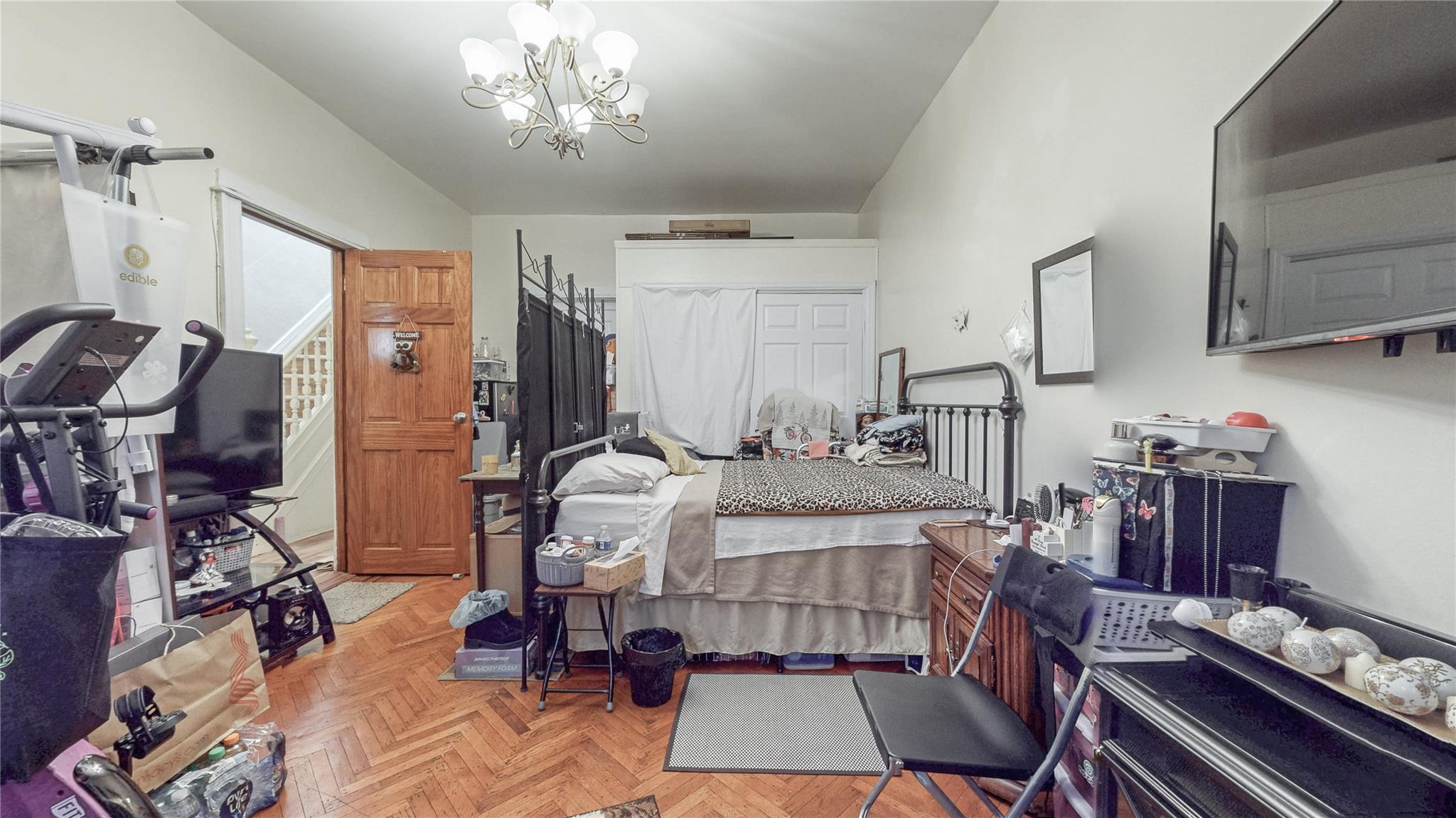 479 Irving Avenue, Brooklyn, New York image 13