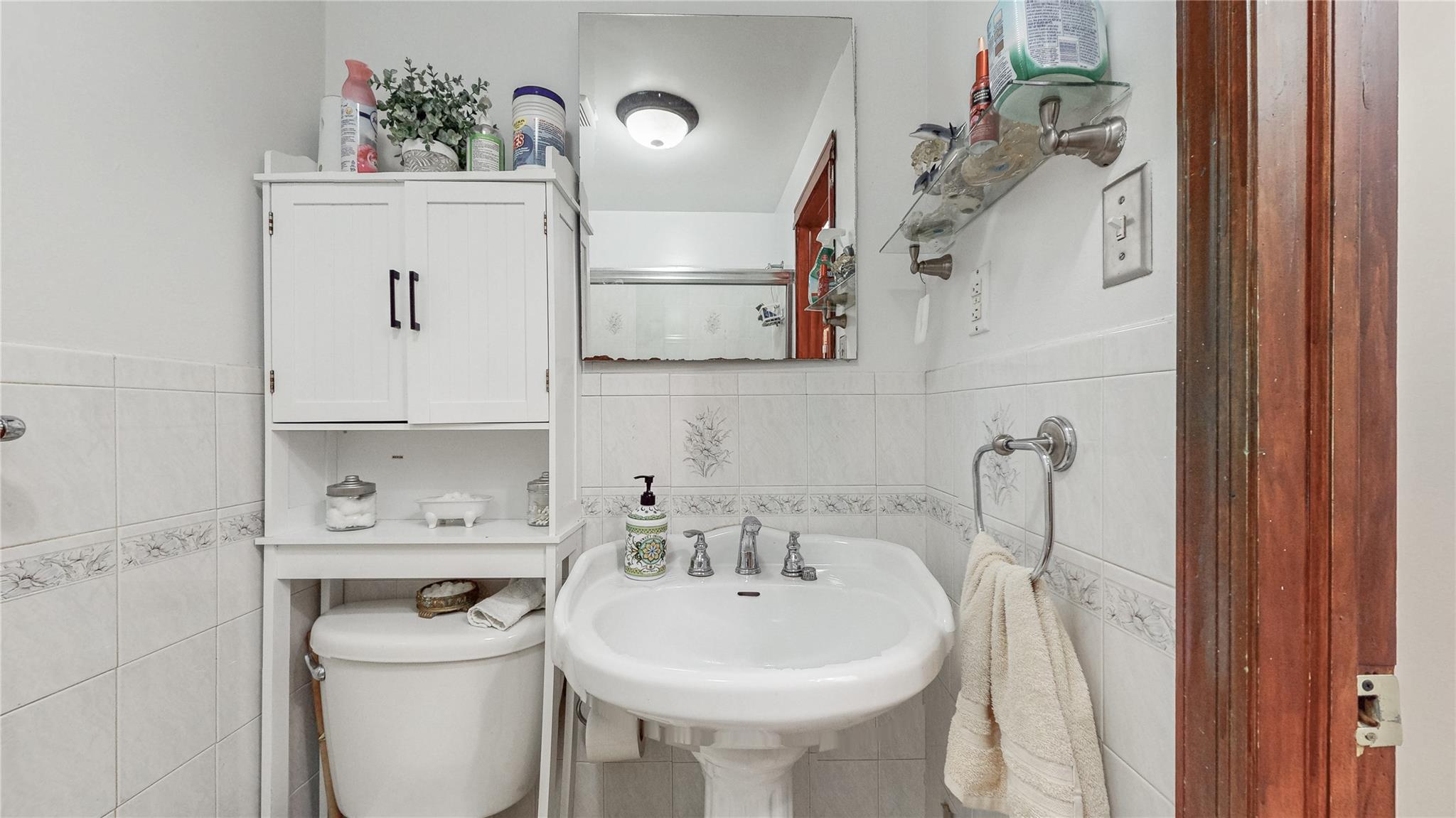 479 Irving Avenue, Brooklyn, New York image 10