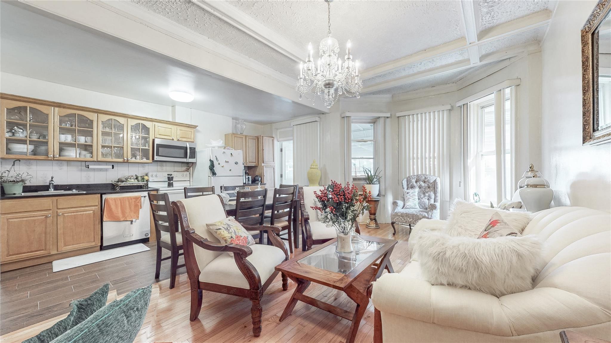 479 Irving Avenue, Brooklyn, New York image 6