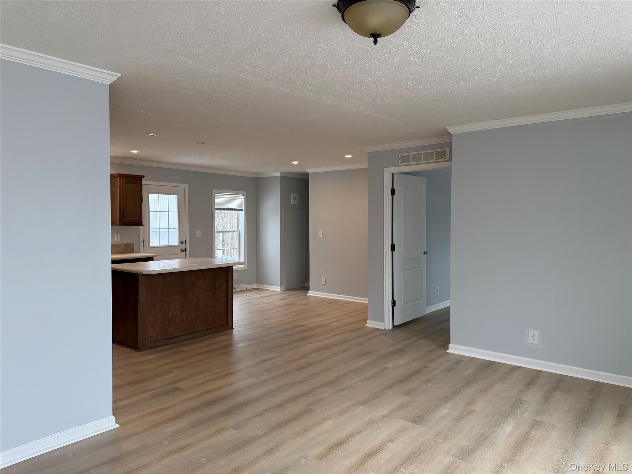 95 New Hackensack Rd Road 29