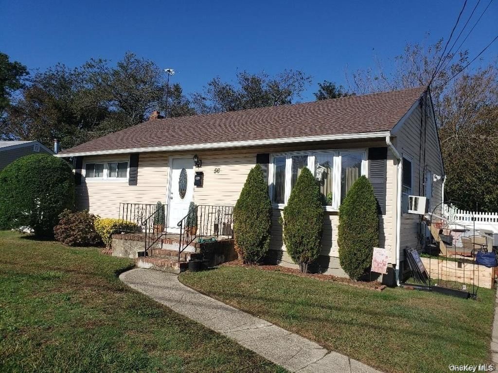 Photo of 56 Benjoe Drive, Amityville, NY 11701 (MLS # 991408)