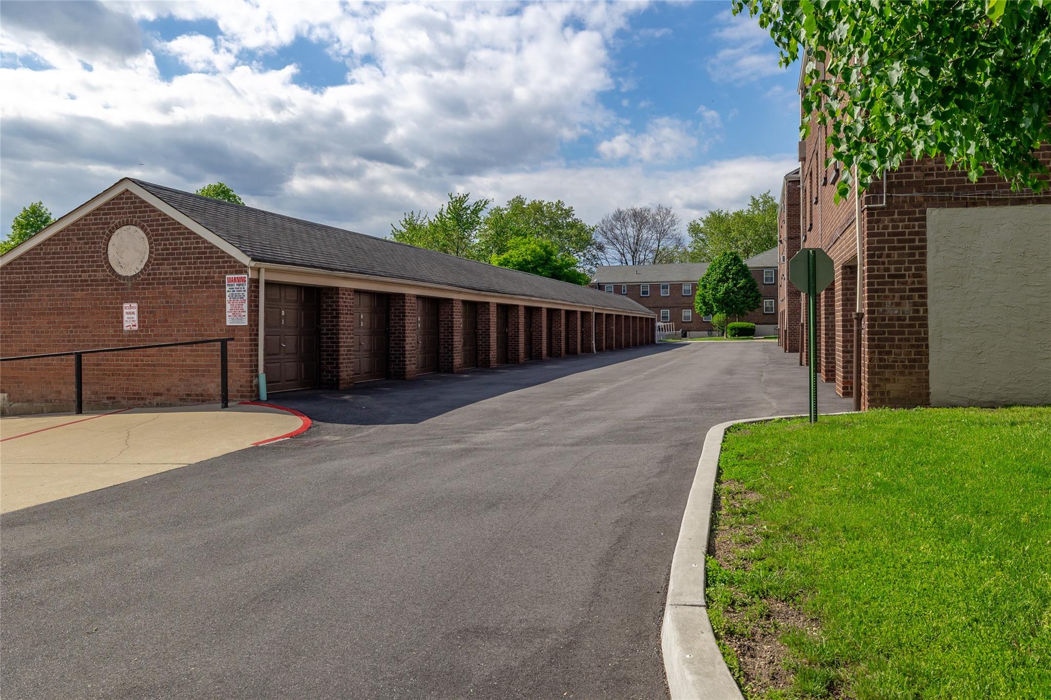 69-36 213th Street #B, Oakland Gardens, New York image 26