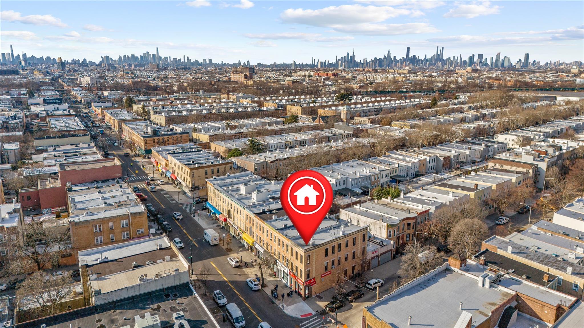 Myrtle Avenue Ave, Glendale, Queens, NY - 3 Bedrooms  
1 Bathrooms - 
