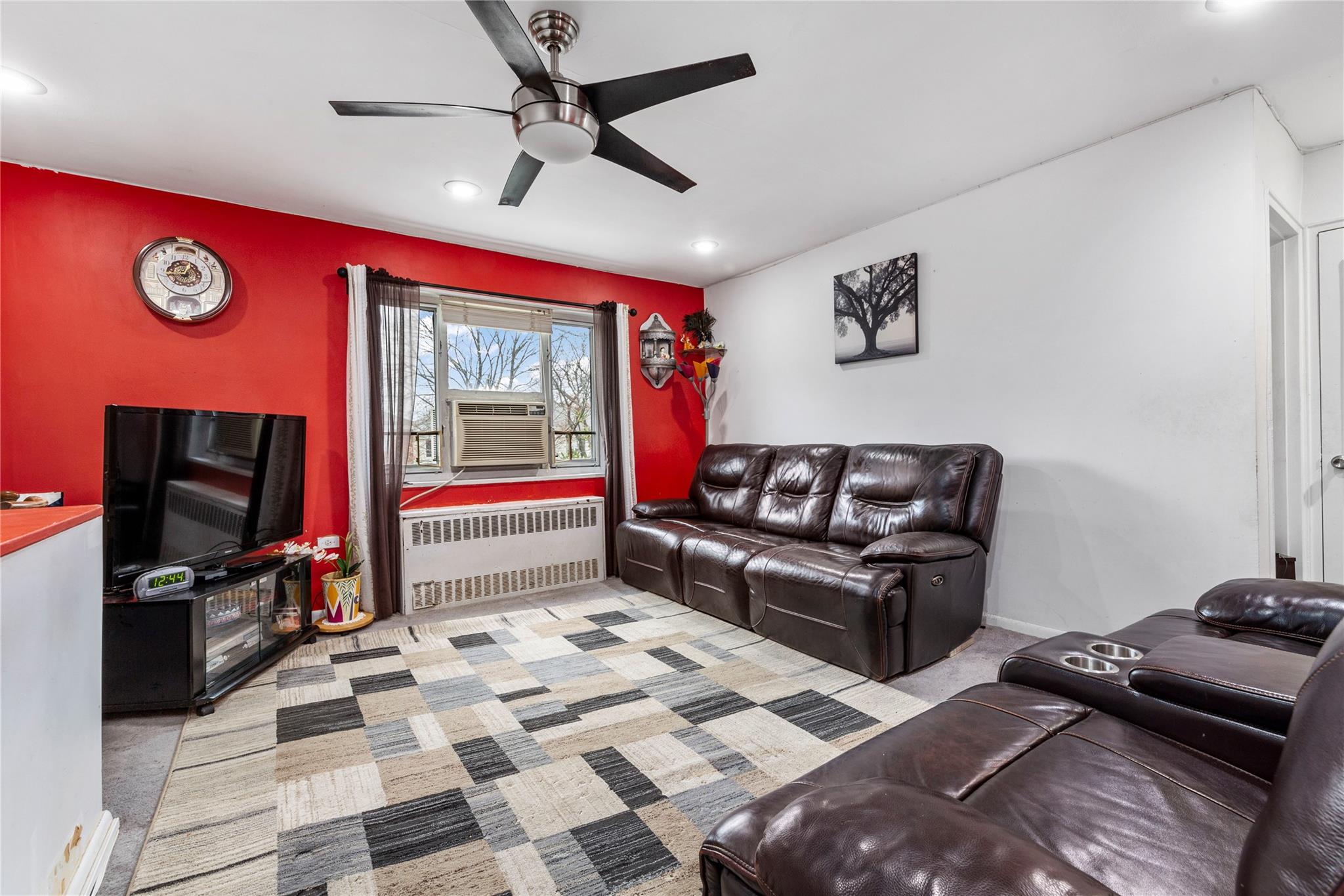 221-15 W Manor Road #UPPER, Bellerose, Florida image 7