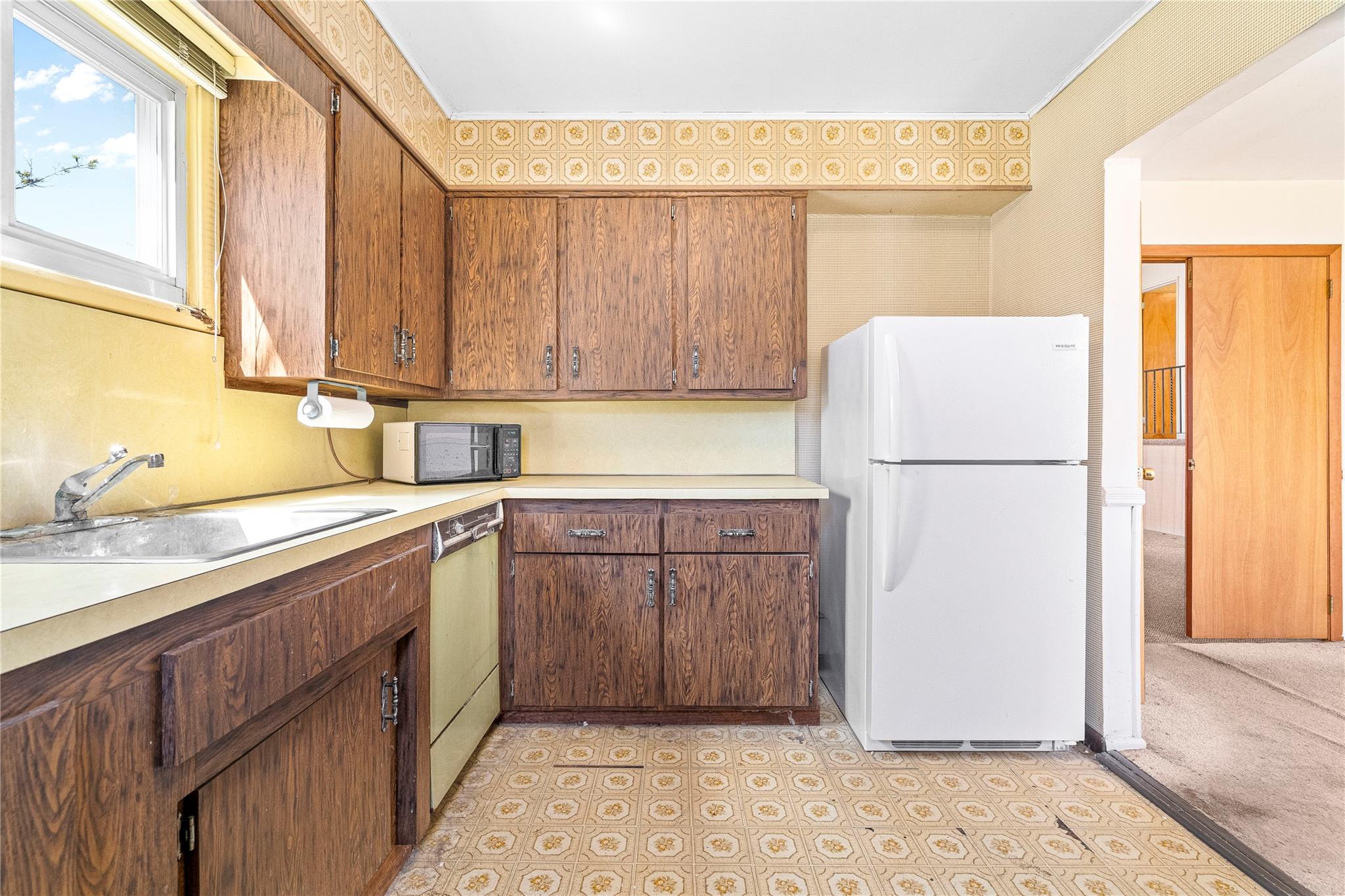 168 N Middletown Road, Nanuet, New York image 13