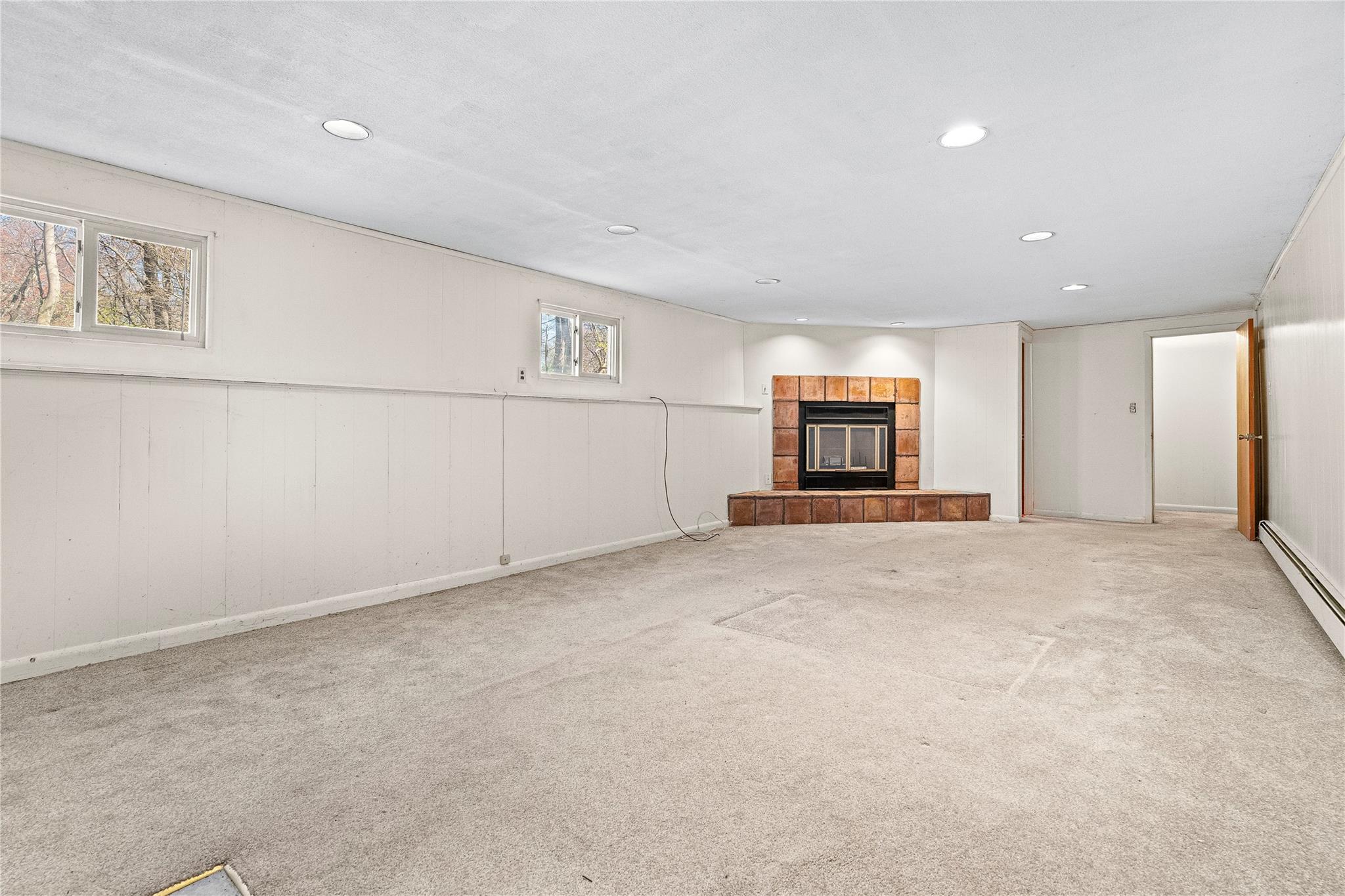168 N Middletown Road, Nanuet, New York image 32