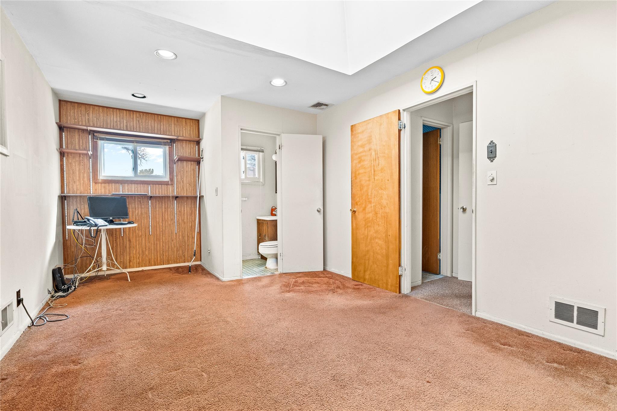 168 N Middletown Road, Nanuet, New York image 17