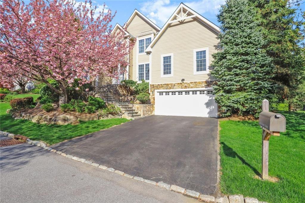 Rental Property at Miller Circle, Armonk, New York - Bedrooms: 4 
Bathrooms: 5  - $12,500 MO.