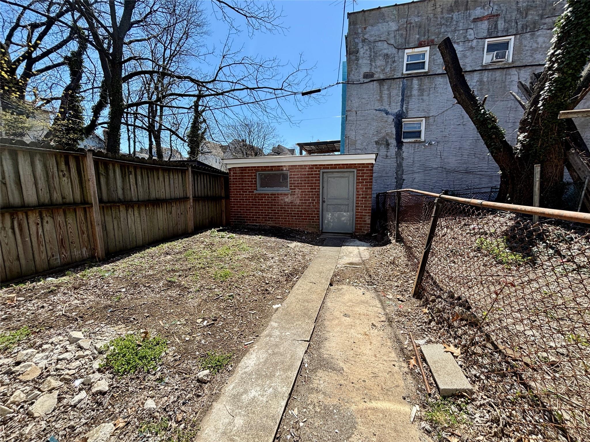 804 Bartholdi Street, Bronx, New York image 19