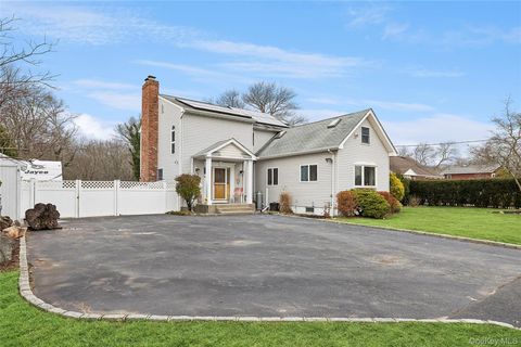 147 Brookside Avenue North Babylon NY 11703