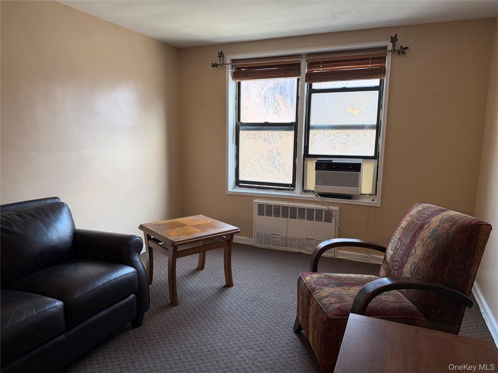 Photo of 33-26 92 Street #4X, Jackson Heights, NY 11372 (MLS # 944151)