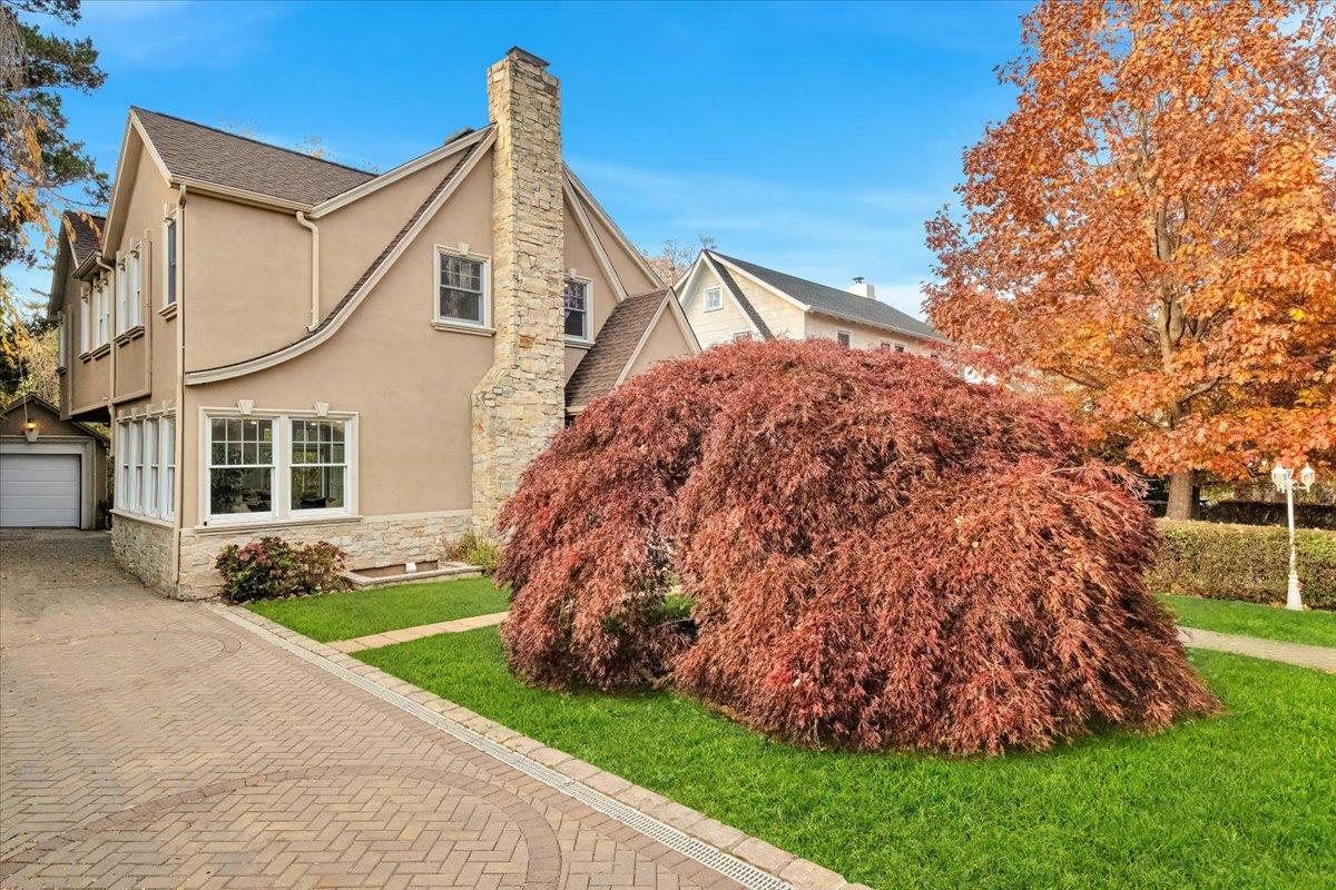 Rental Property at Nelson Road, Scarsdale, New York - Bedrooms: 4 
Bathrooms: 3 
Rooms: 7  - $9,000 MO.