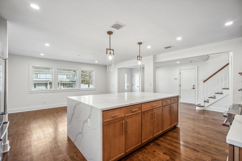 78 Barry Lane, Syosset, New York image 5