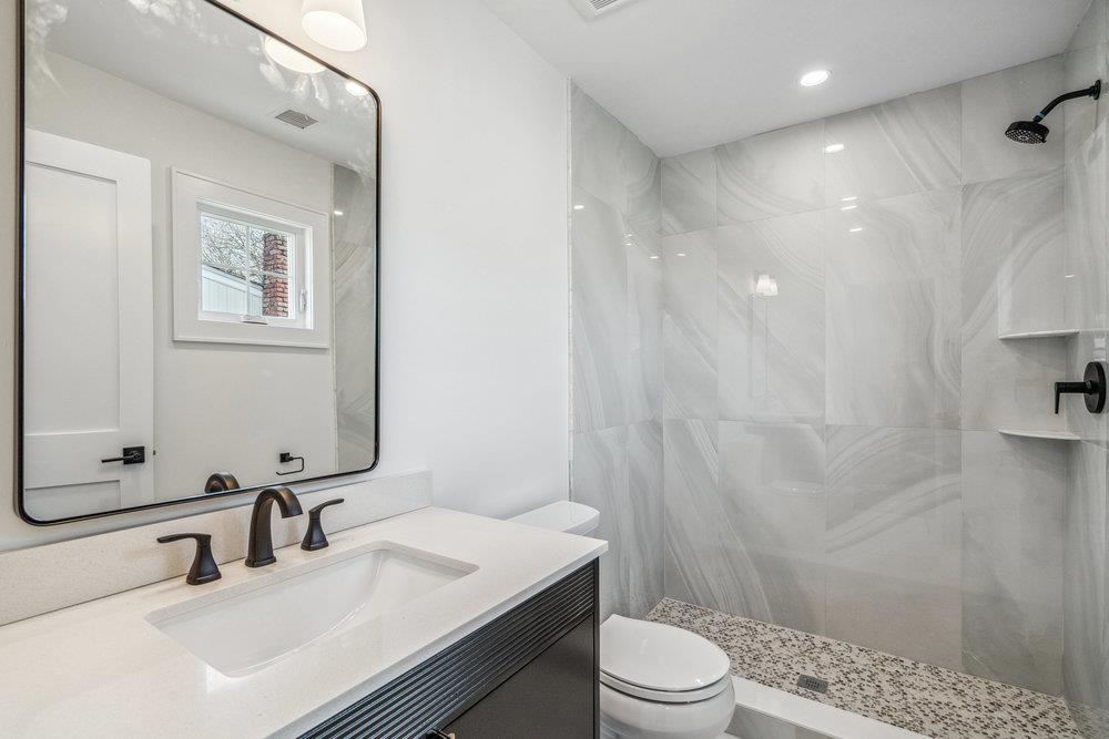 78 Barry Lane, Syosset, New York image 14