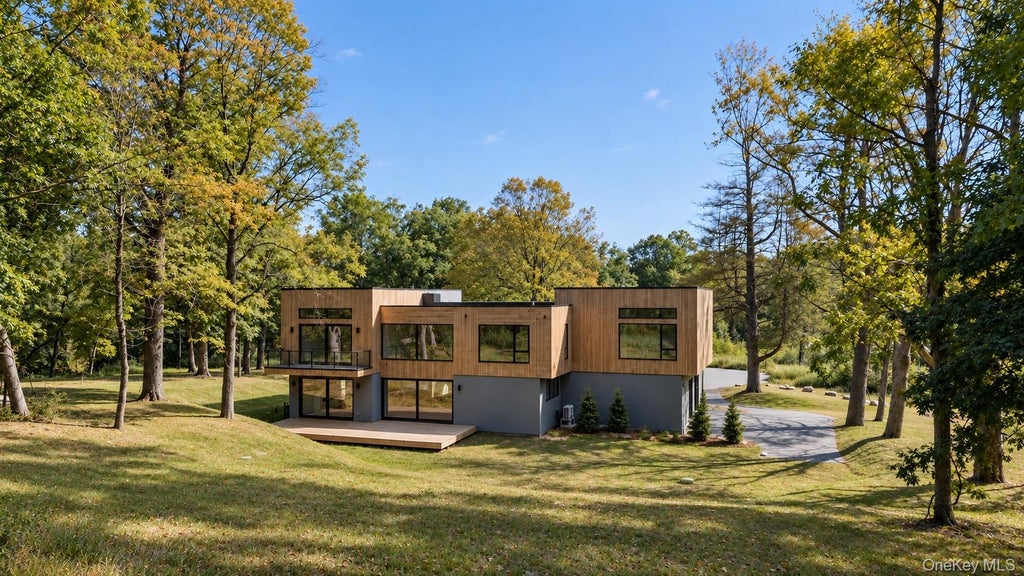 Photo of 28 McLain Street, Bedford Corners, NY 10549 (MLS # 1063512)