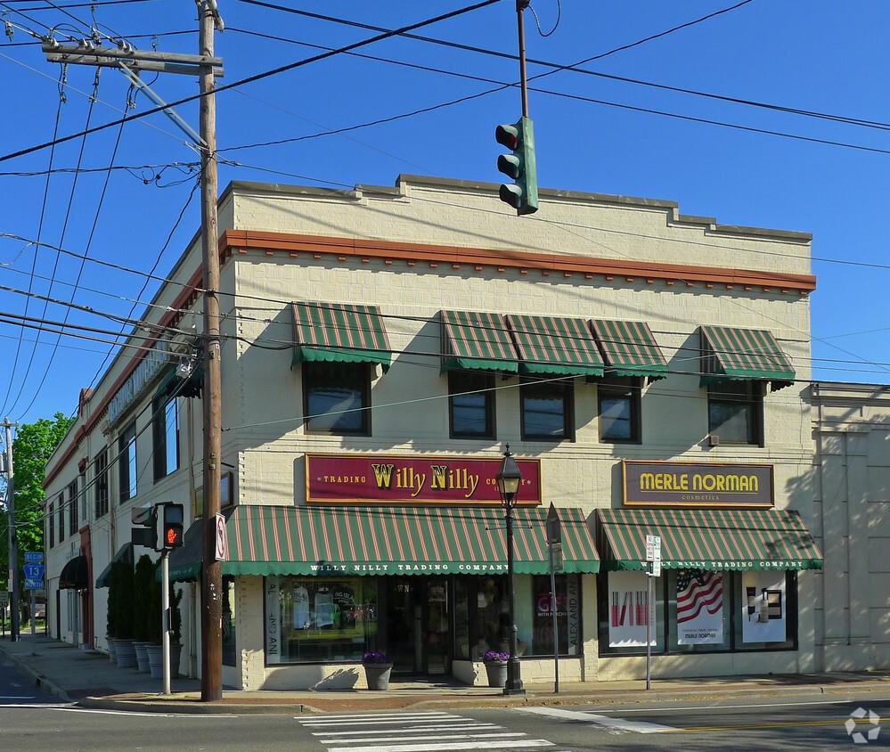 143 W Main Street