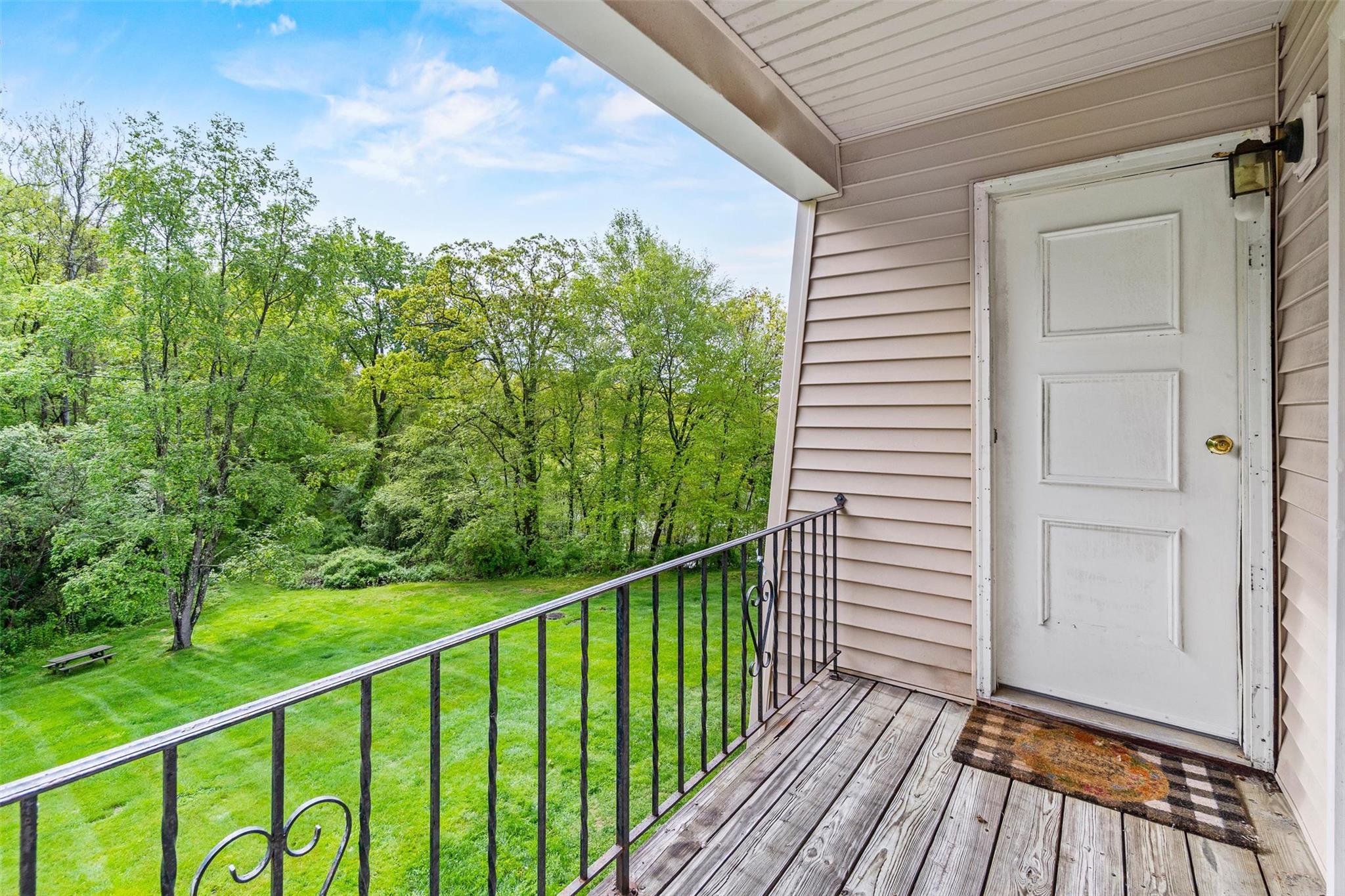 311 Fox Run Lane, Carmel, New York image 12