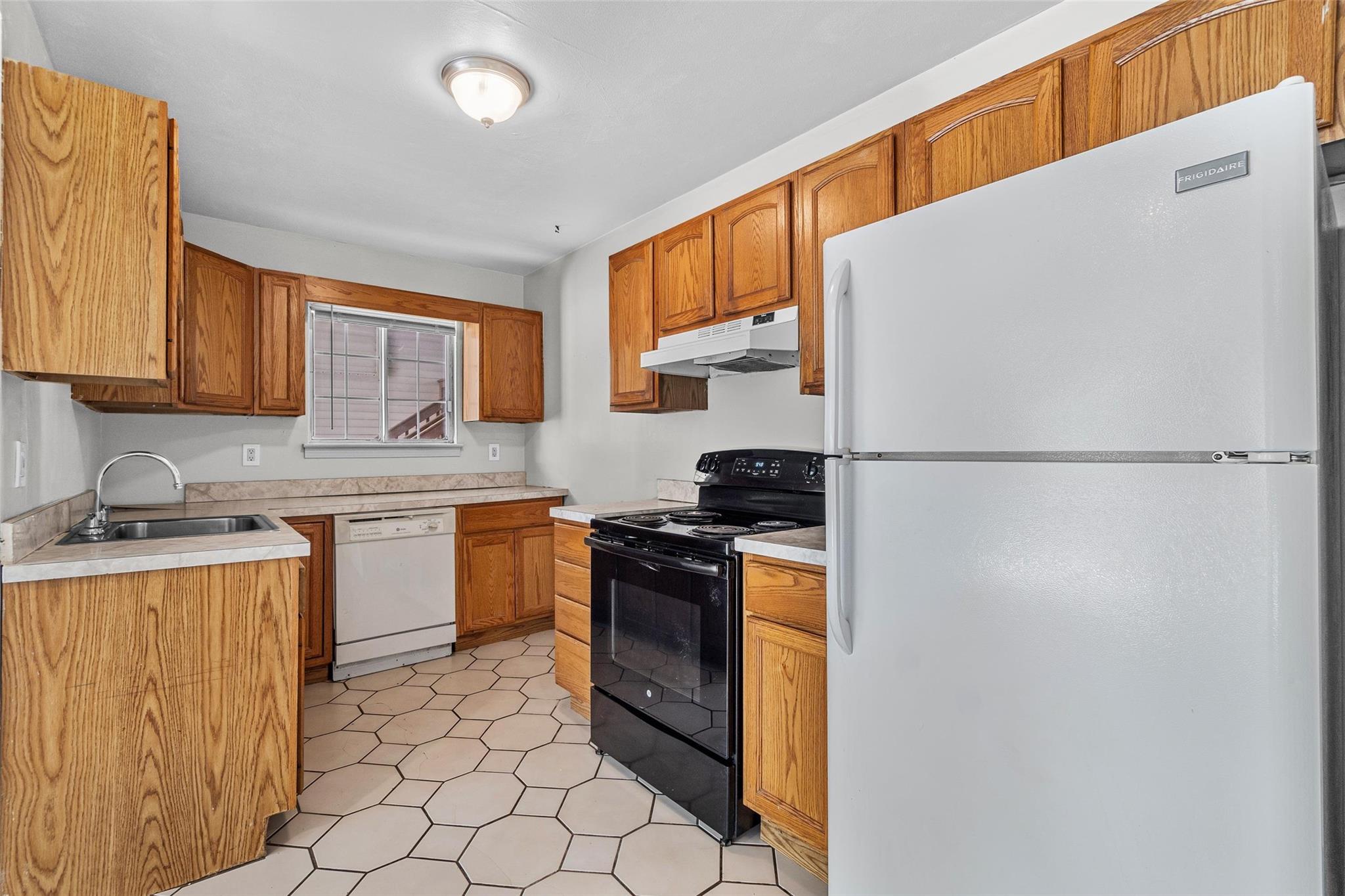 311 Fox Run Lane, Carmel, New York image 8