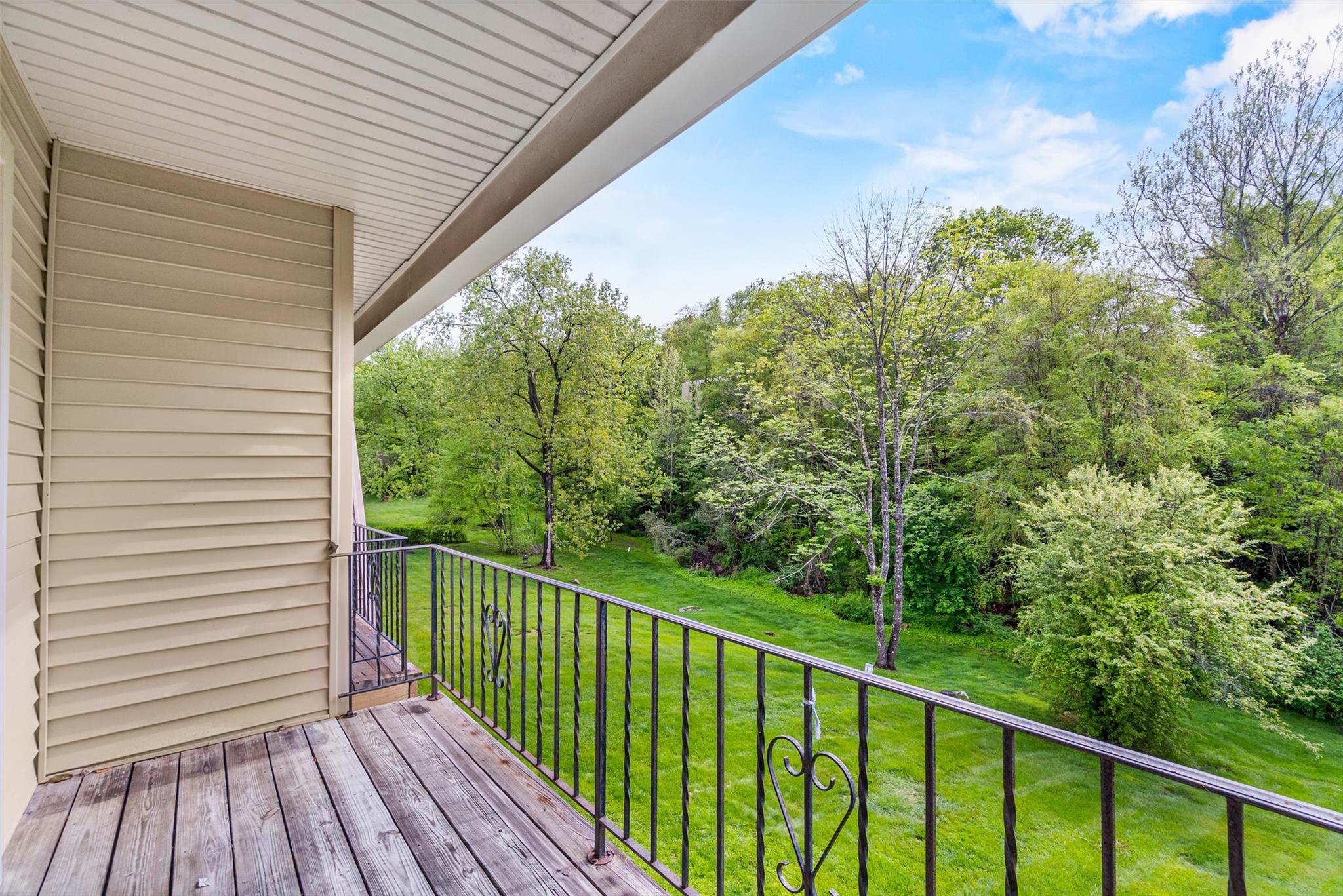 311 Fox Run Lane, Carmel, New York image 13